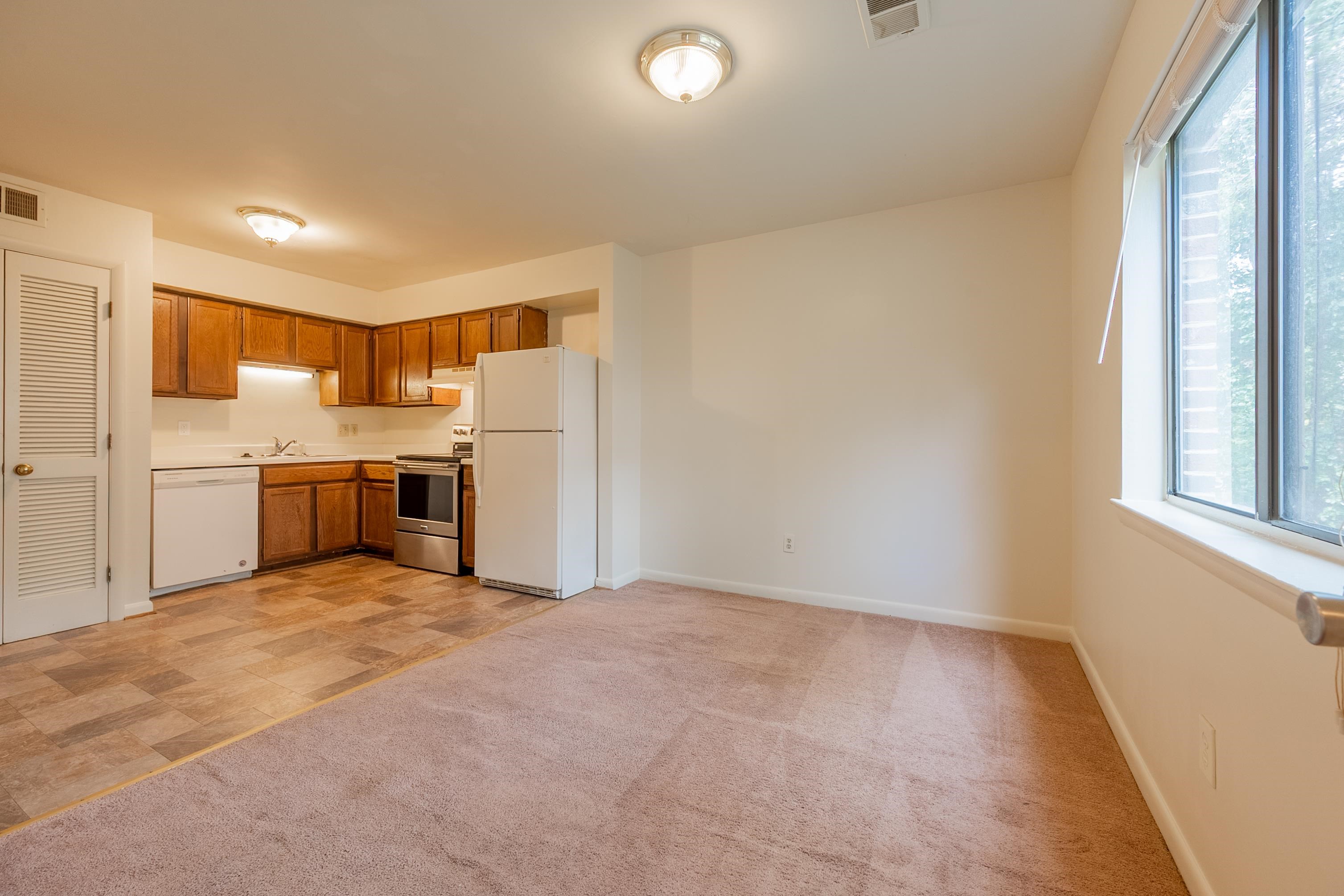 1734 Donlee Drive 114