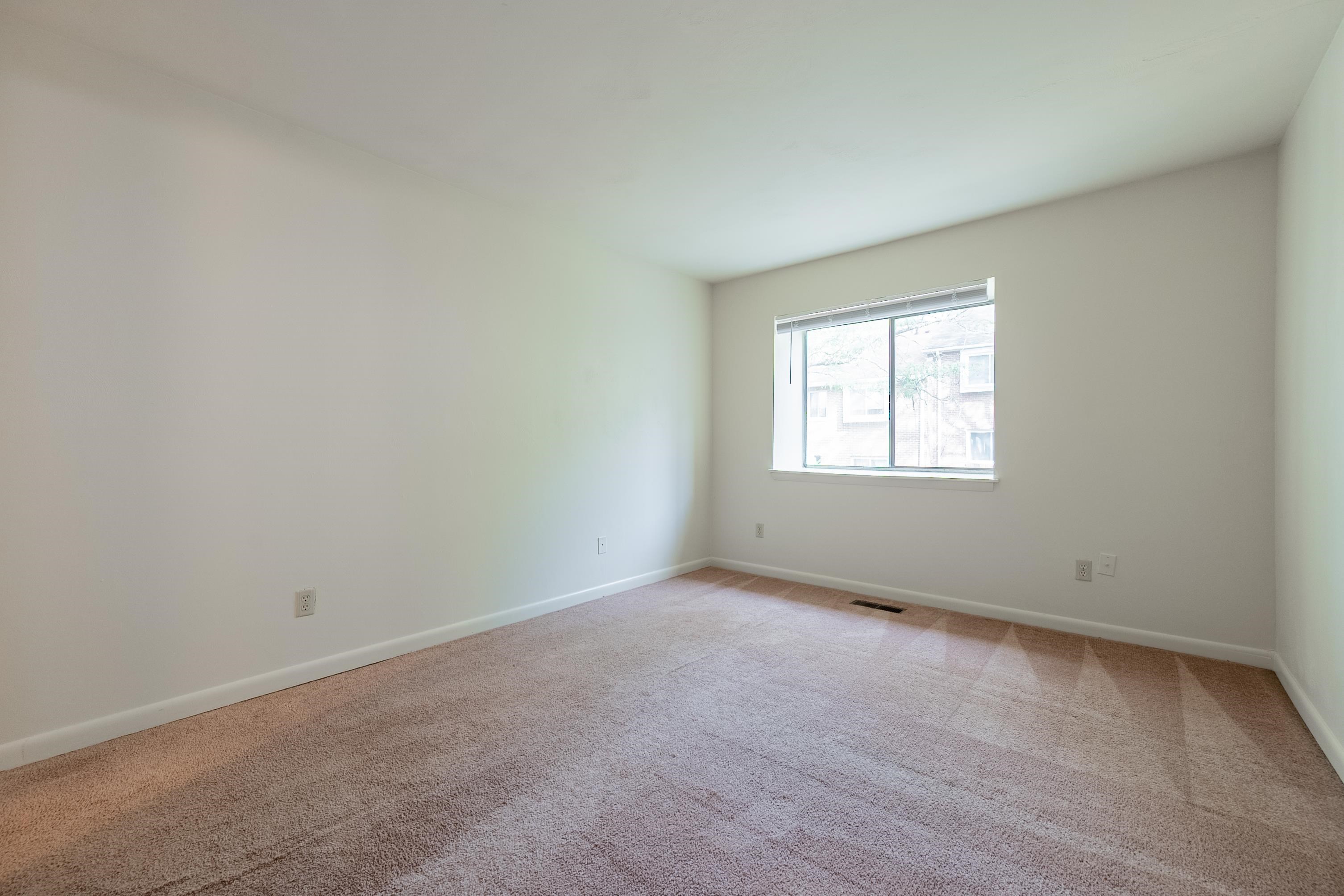 1734 Donlee Drive 114