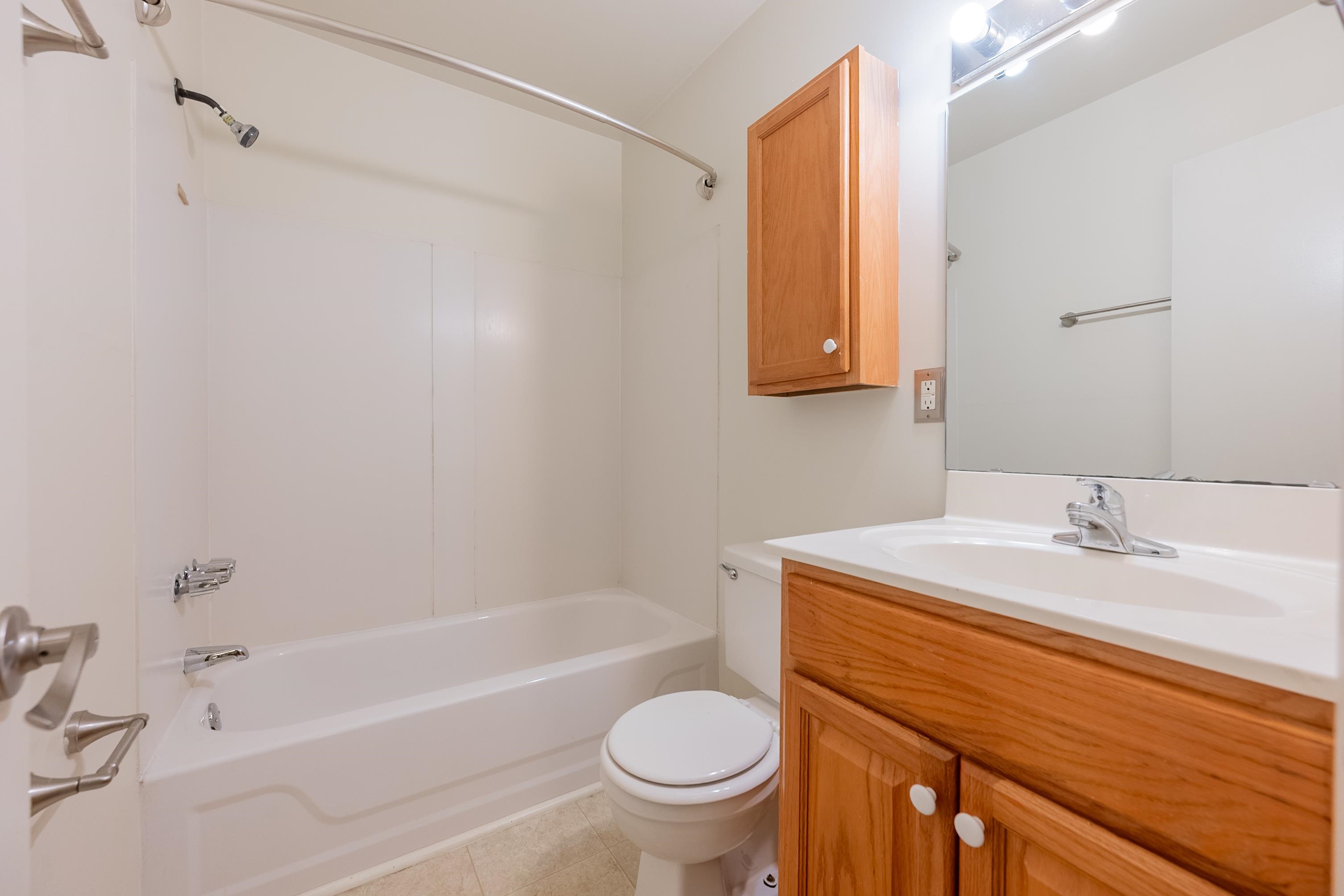 1734 Donlee Drive 114