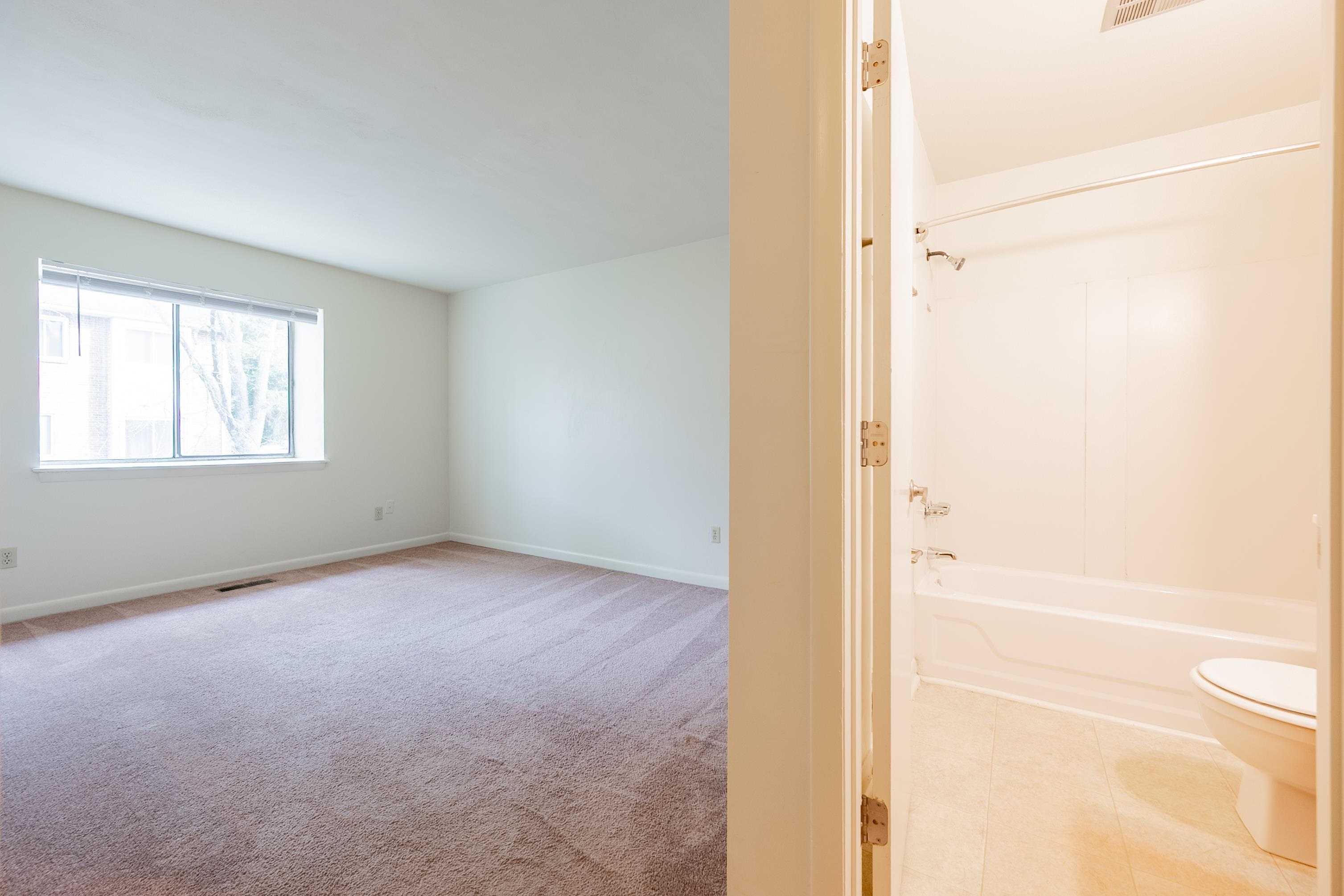 1734 Donlee Drive 114