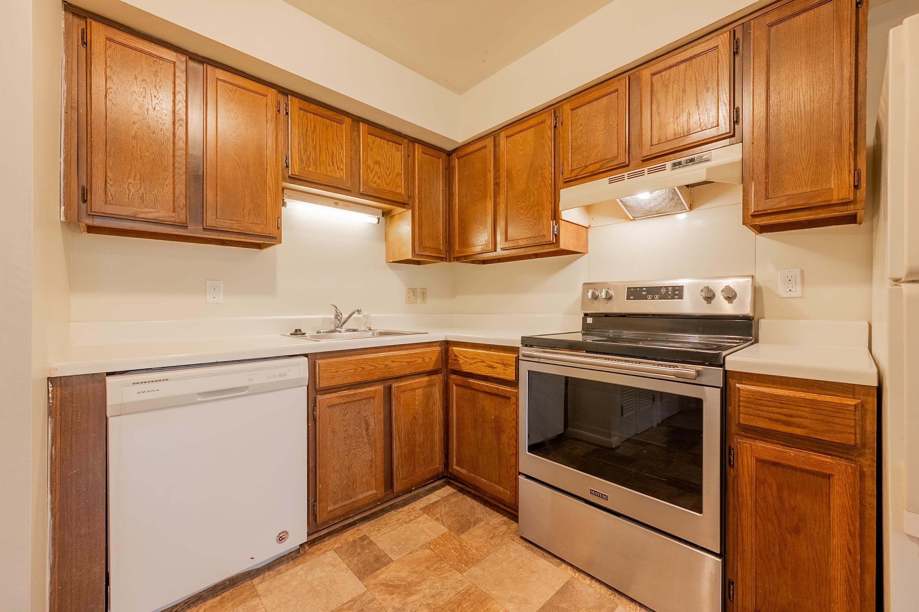 1734 Donlee Drive 114