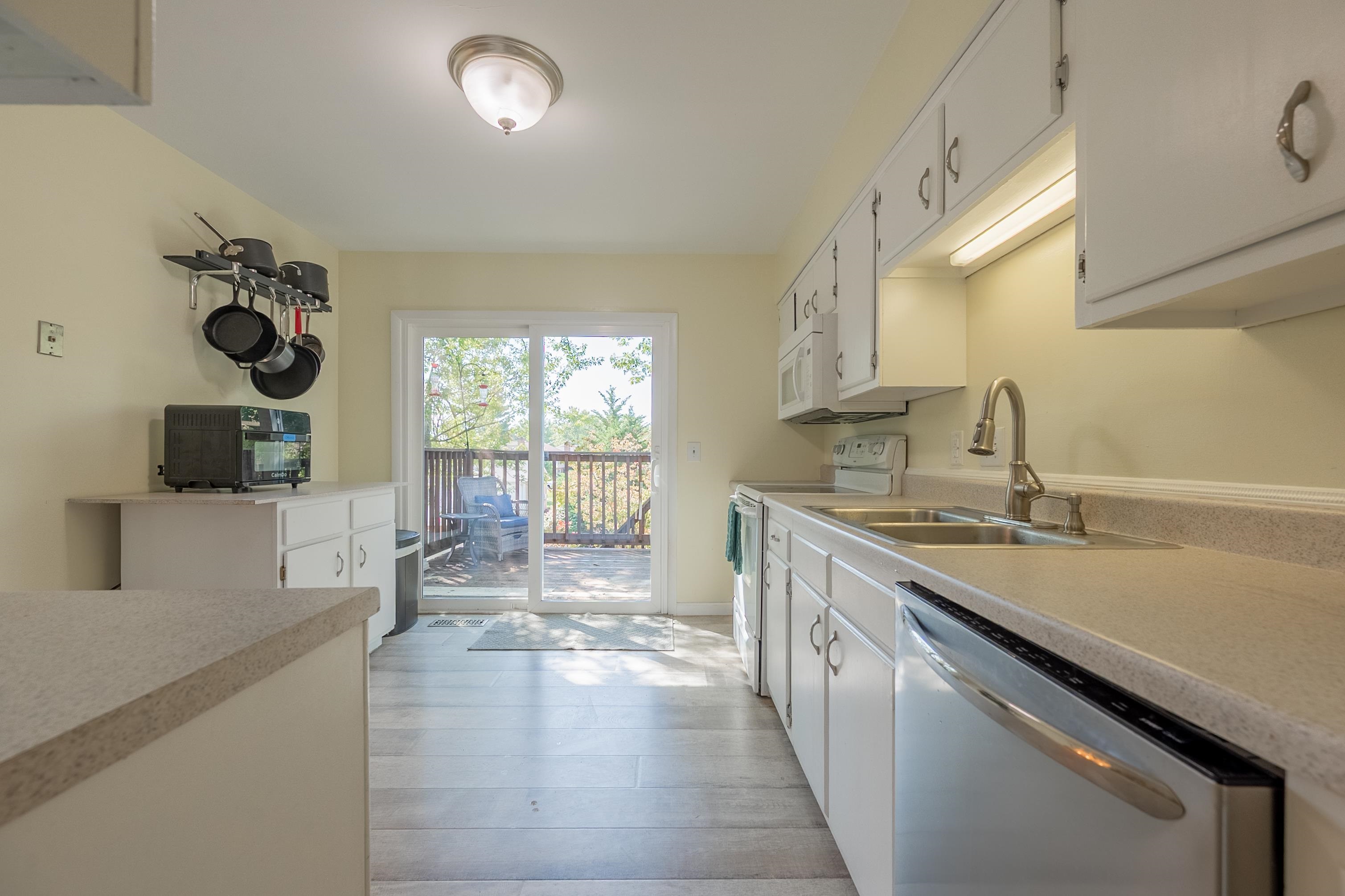 2506 Capistrano Street