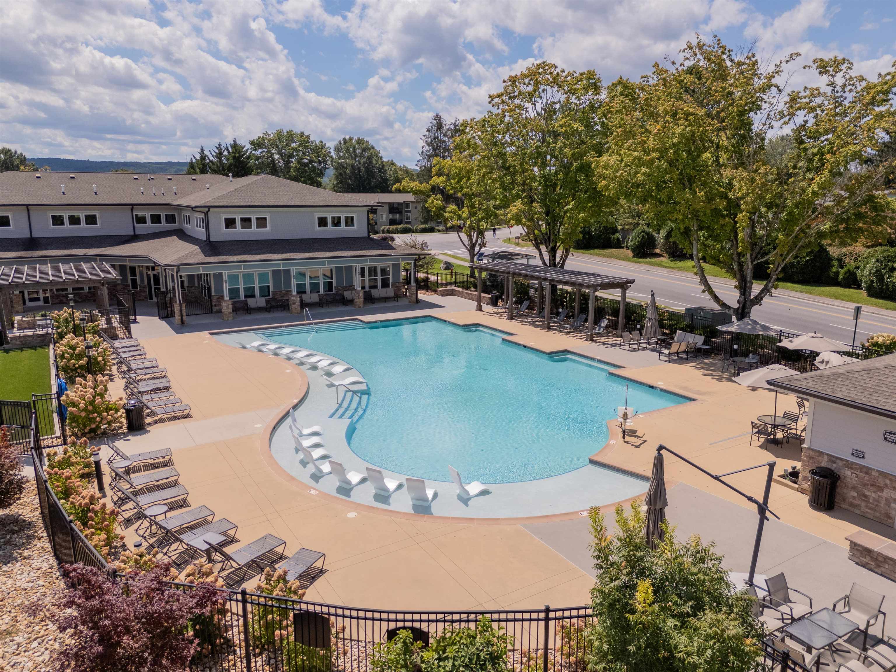 2506 Capistrano Street