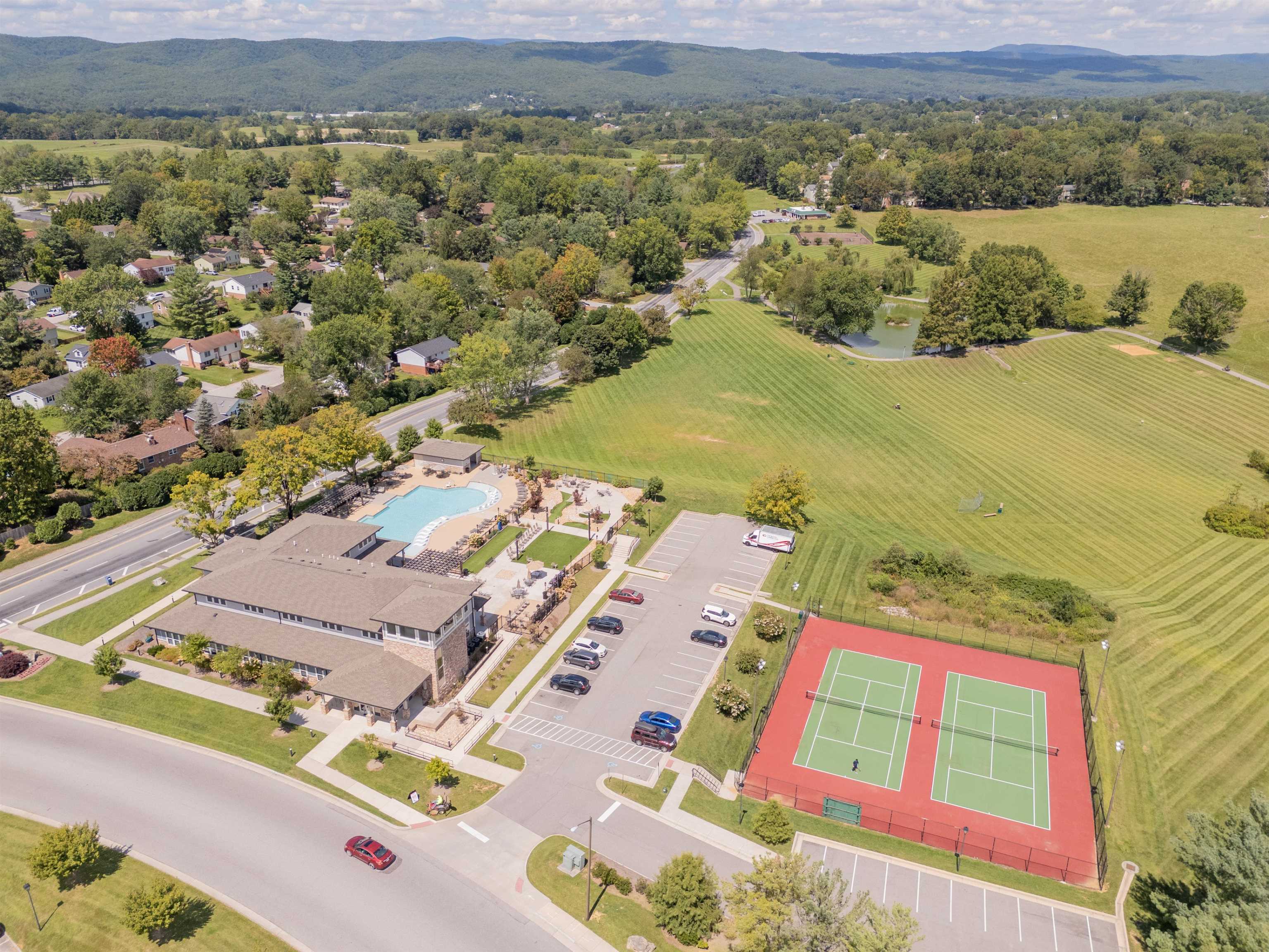 2506 Capistrano Street