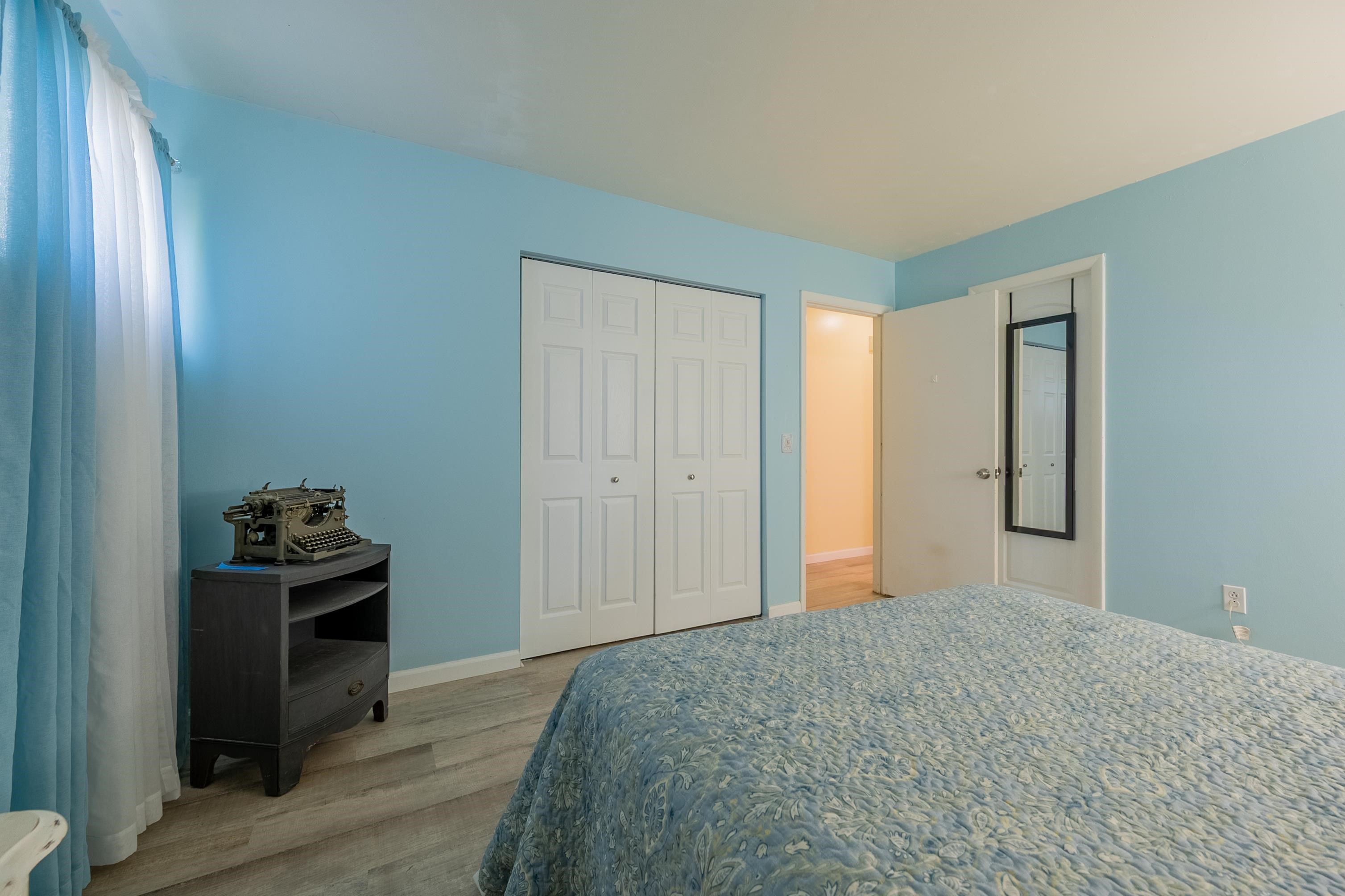 2506 Capistrano Street