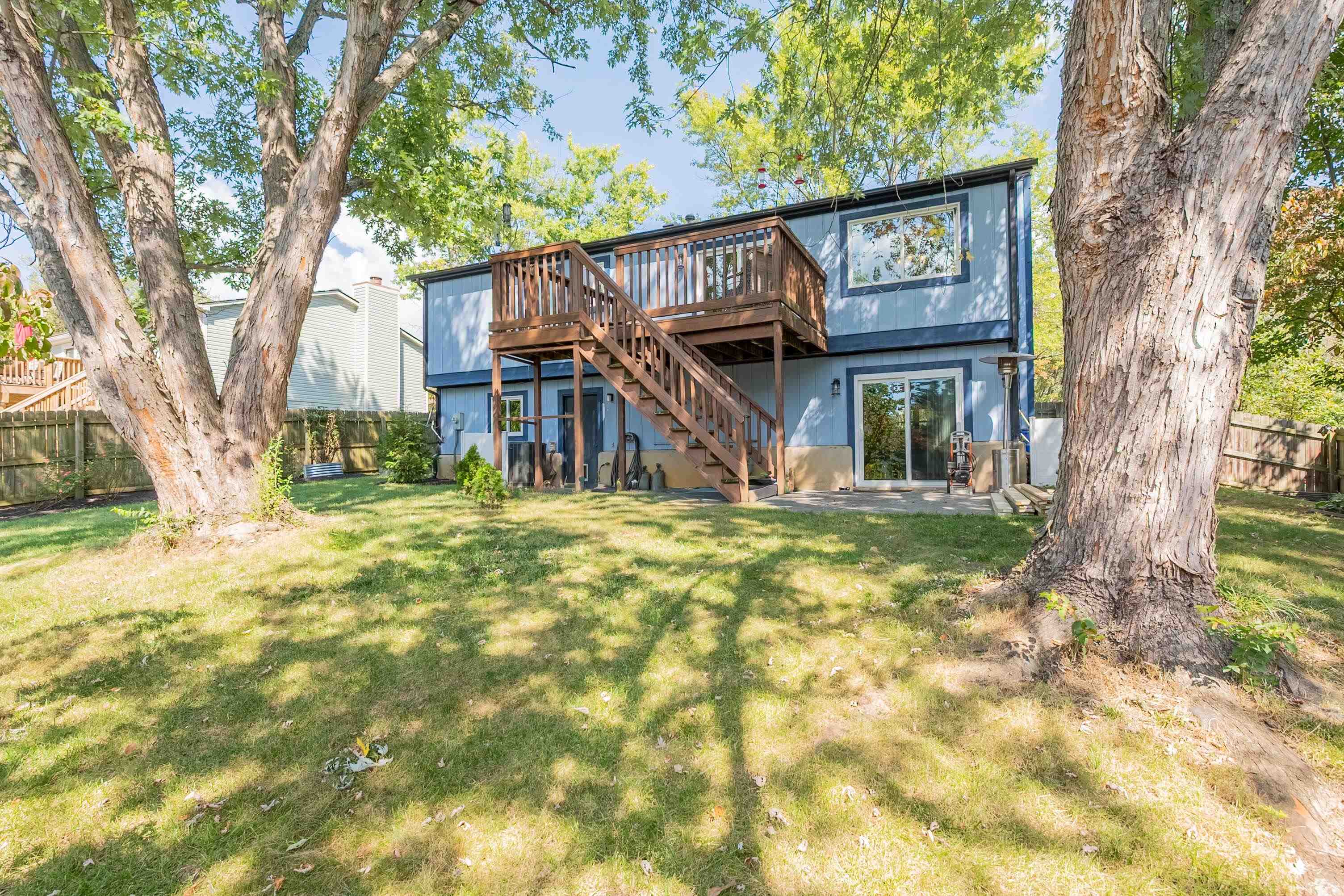 2506 Capistrano Street