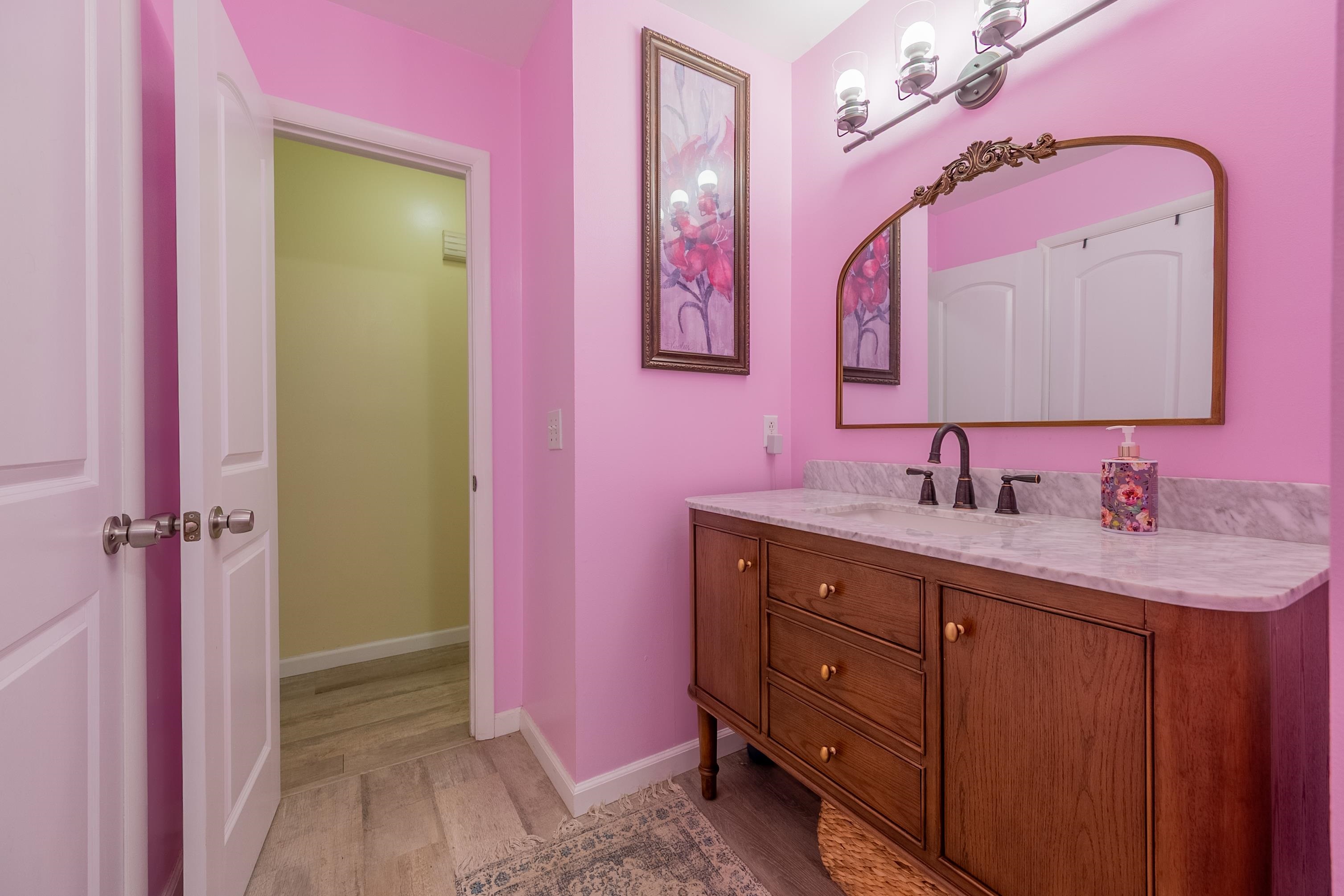 2506 Capistrano Street