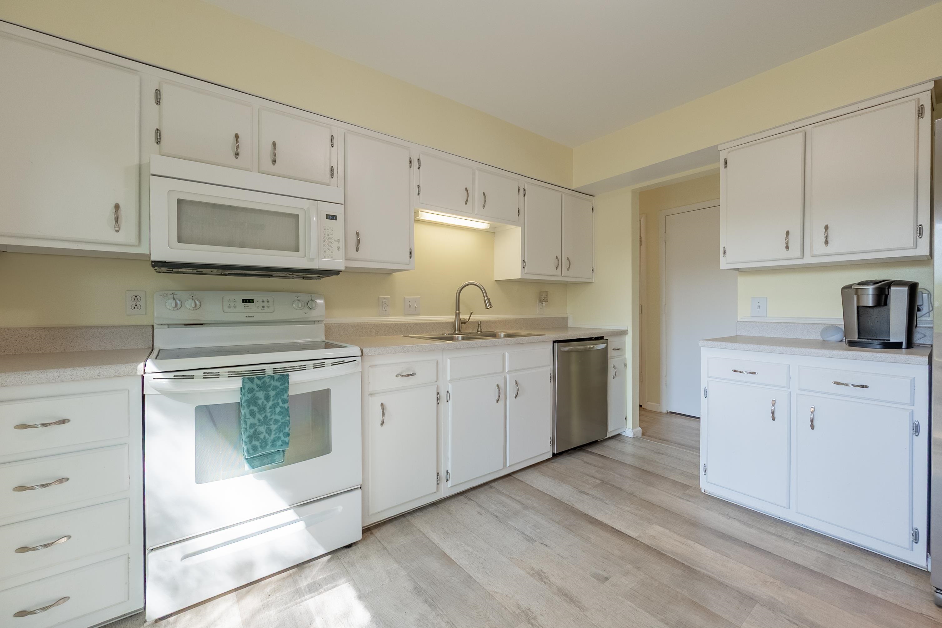 2506 Capistrano Street