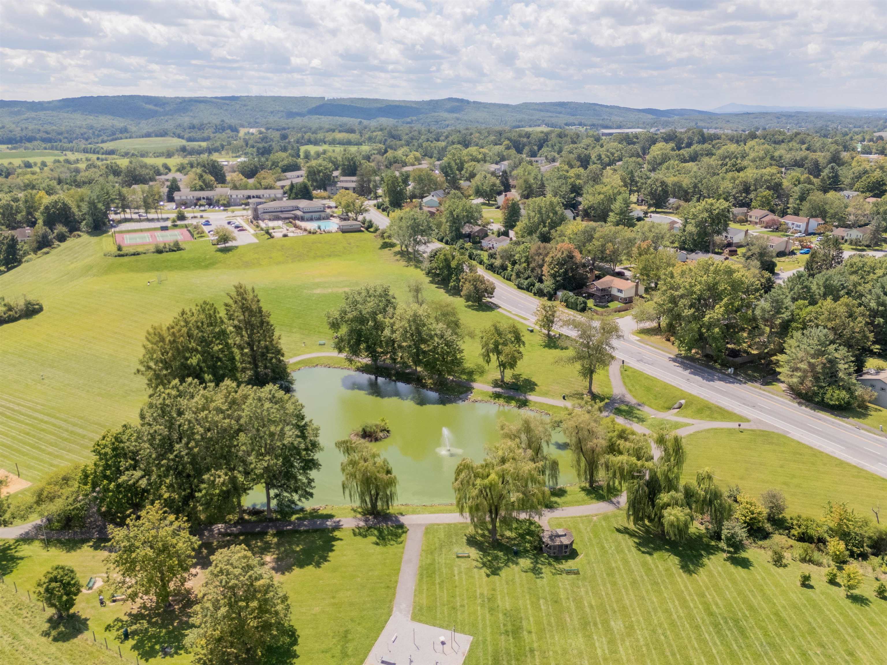 2506 Capistrano Street