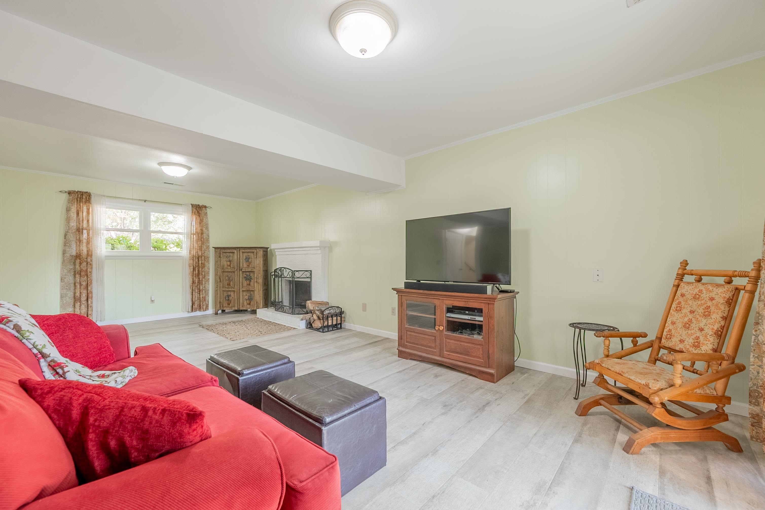 2506 Capistrano Street