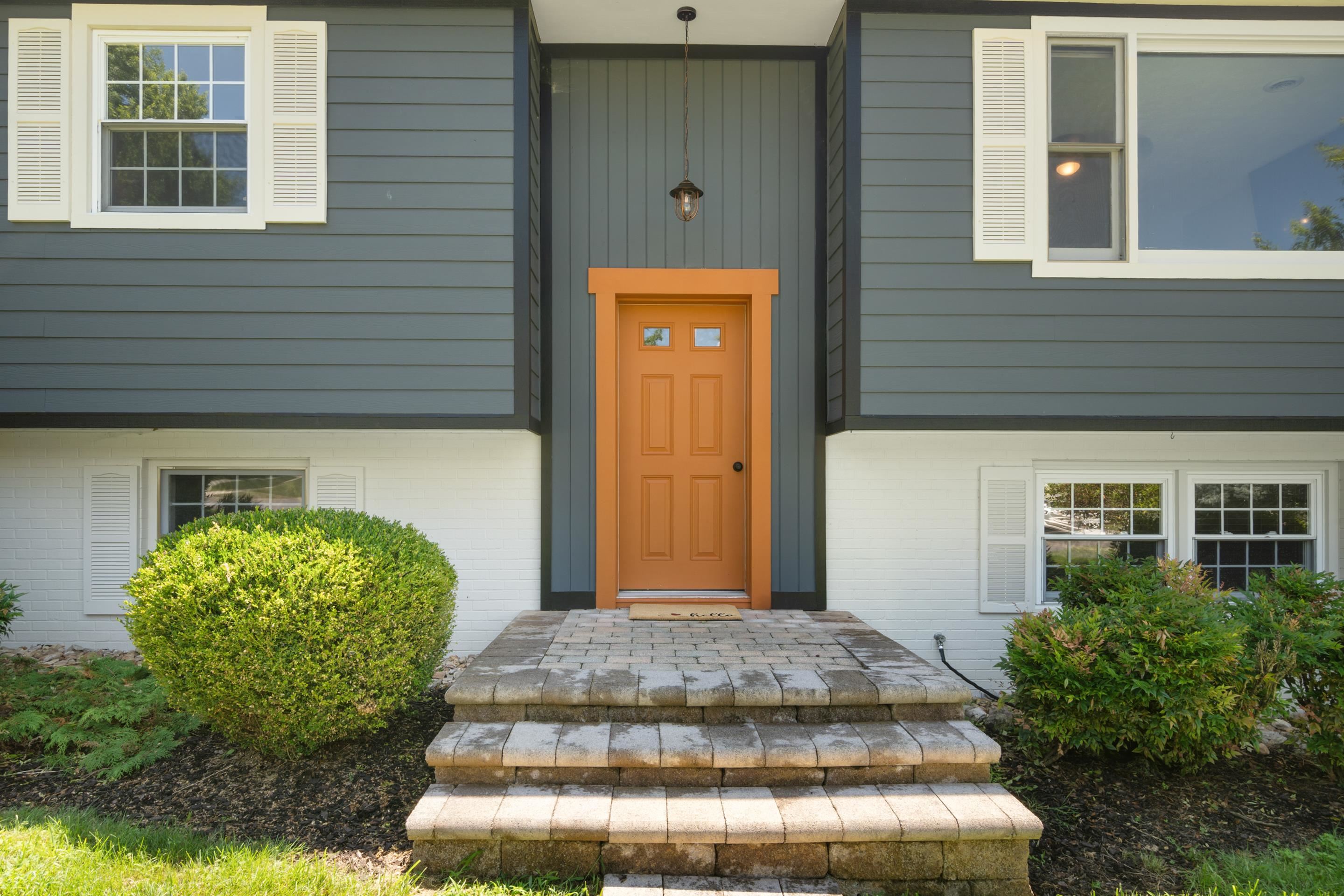 1101 QUAIL Drive