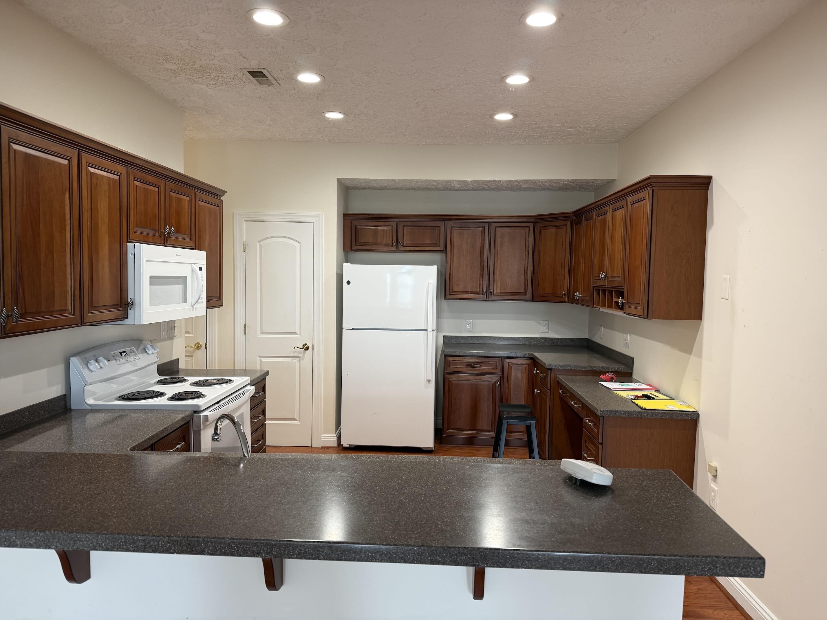 173 E PATRIOT Way 13-3