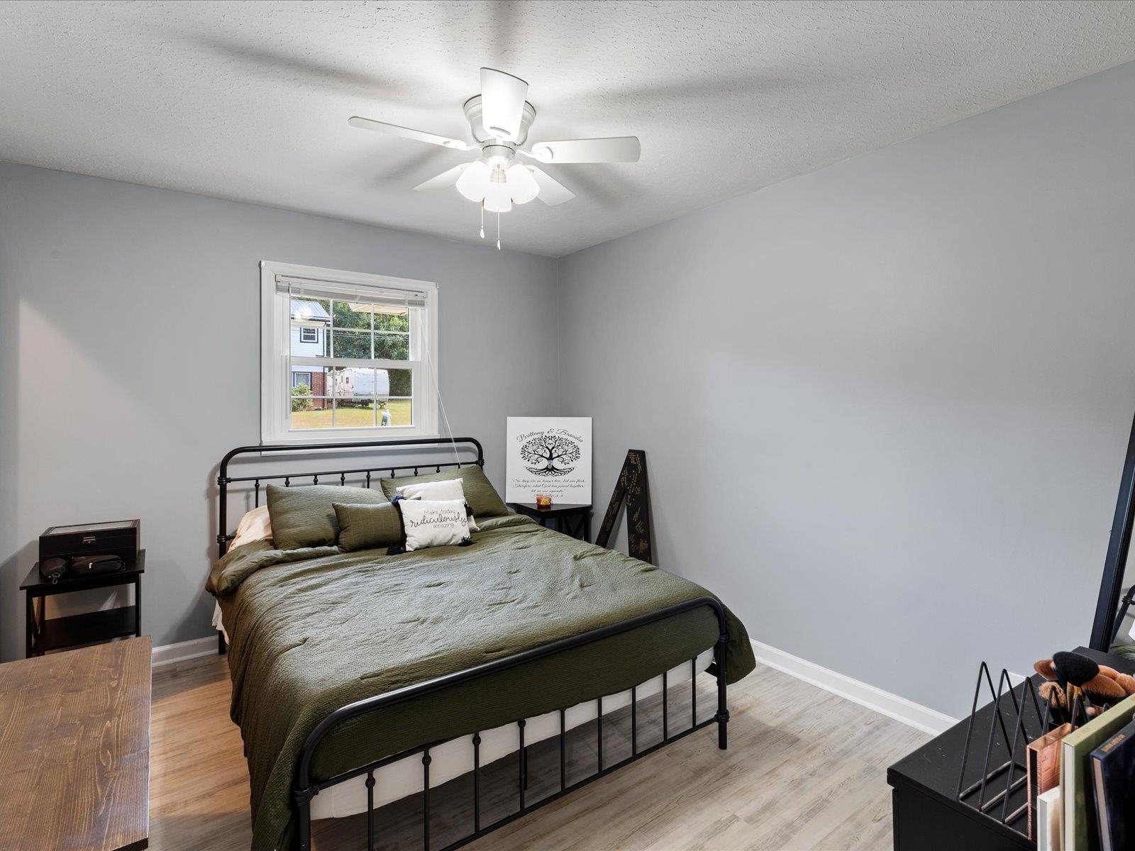 331 Roseberry St Street