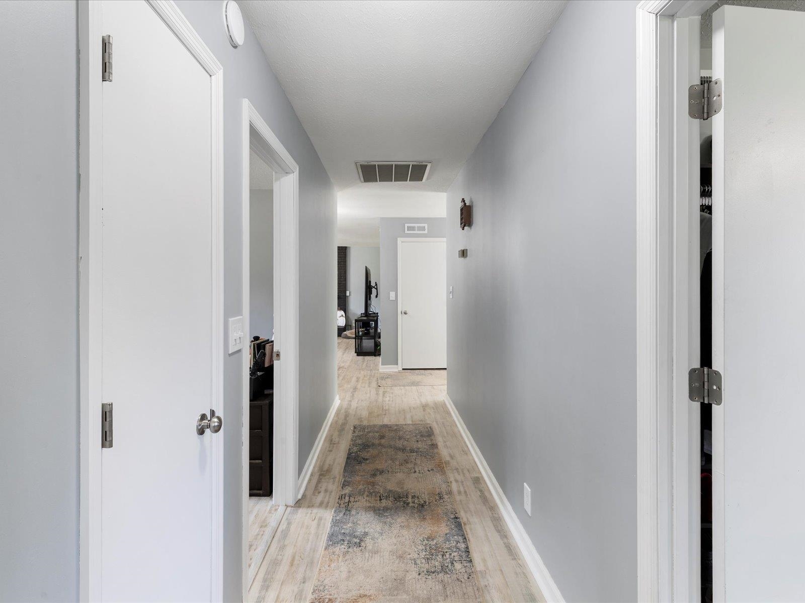 331 Roseberry St Street