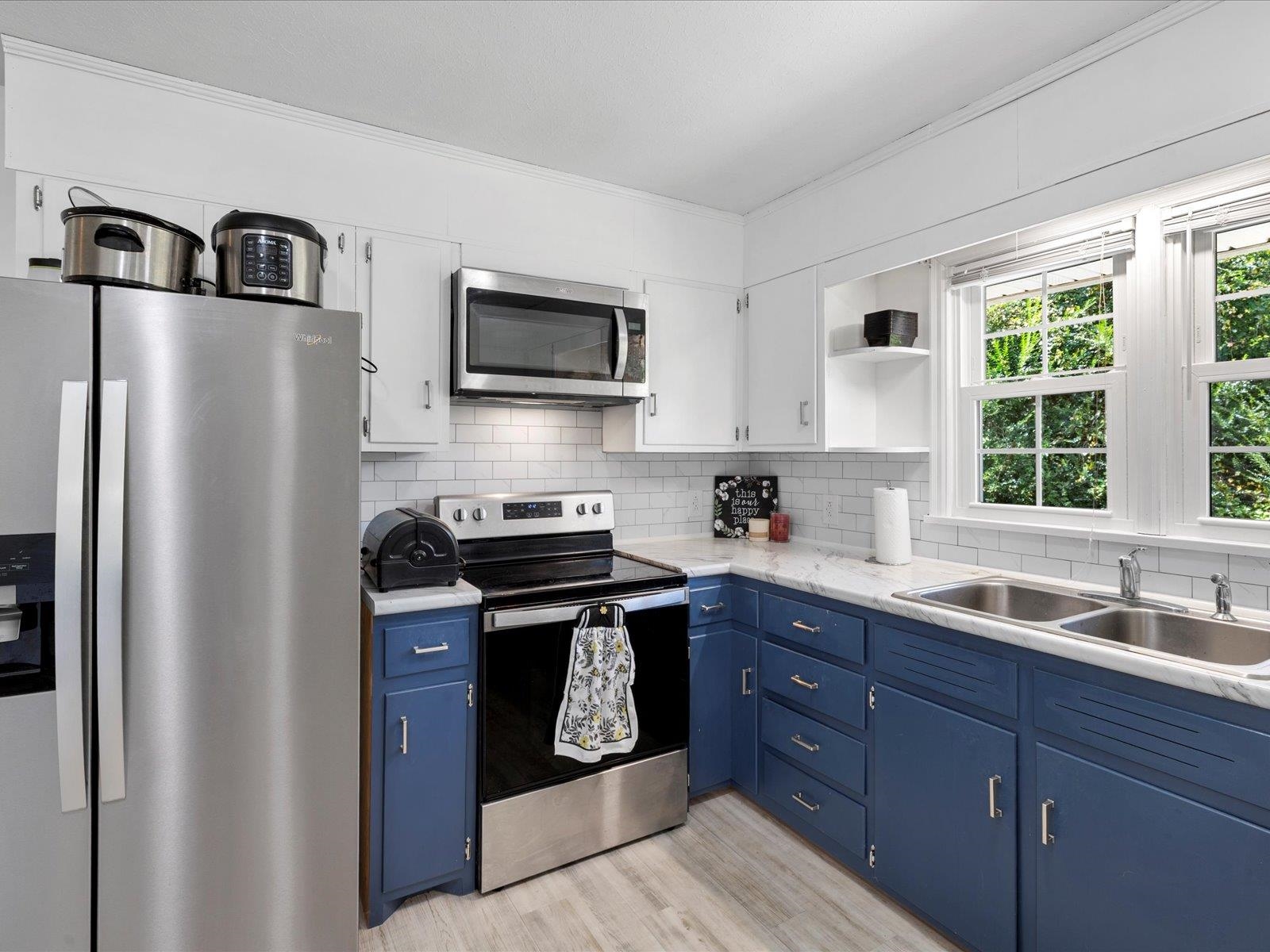 331 Roseberry St Street