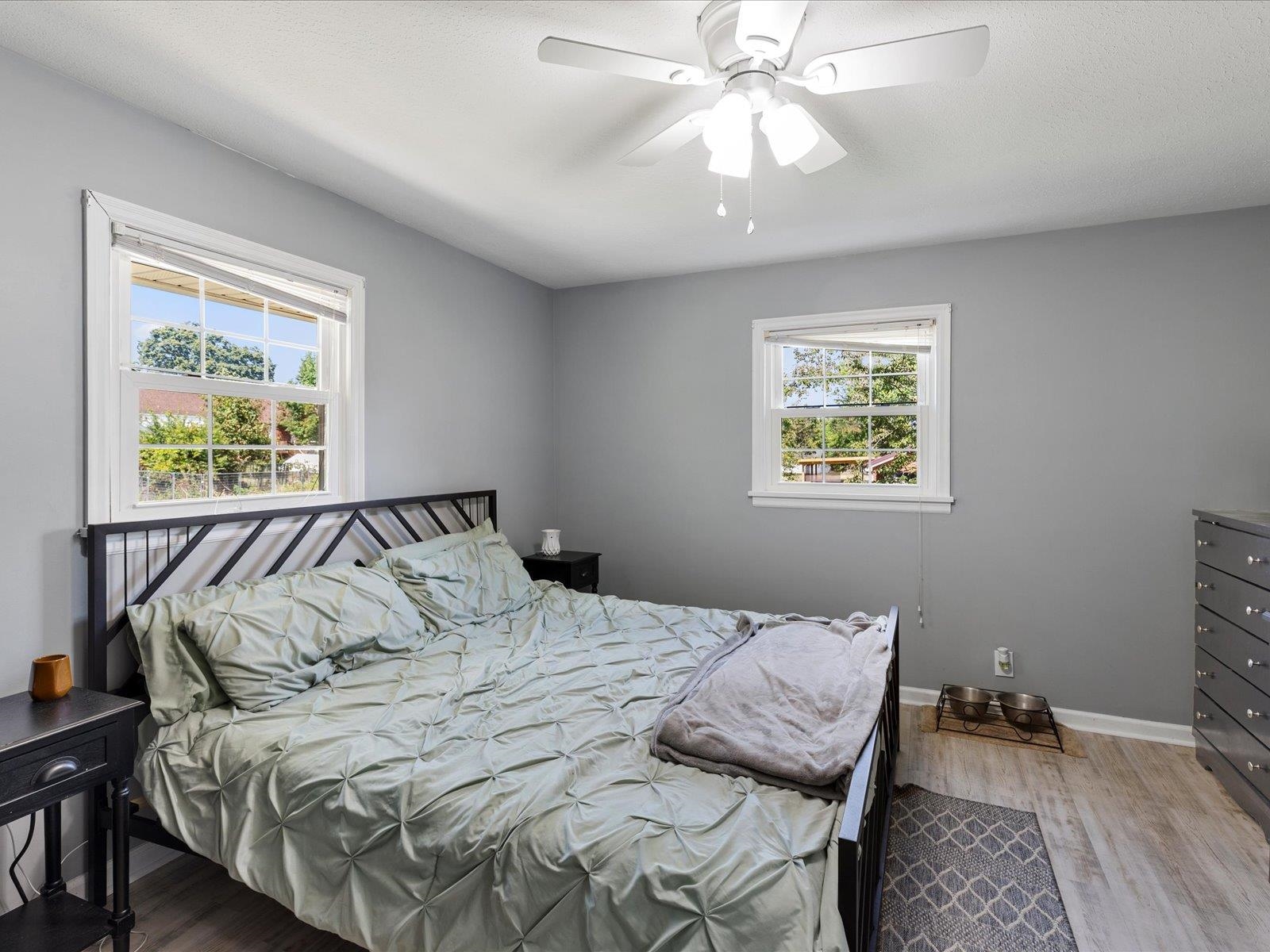 331 Roseberry St Street