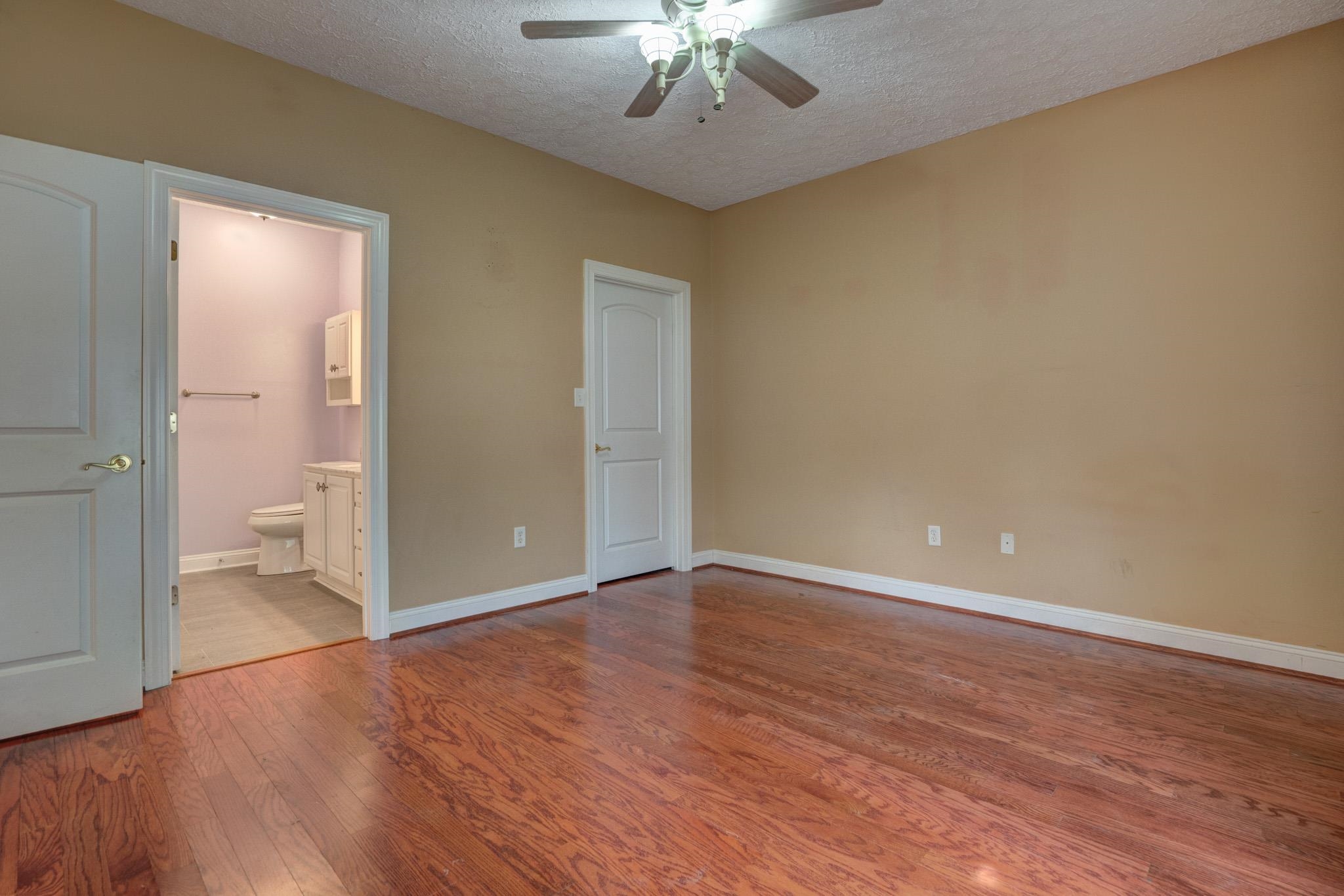 20 Patriot Way PH I Condo 2-1