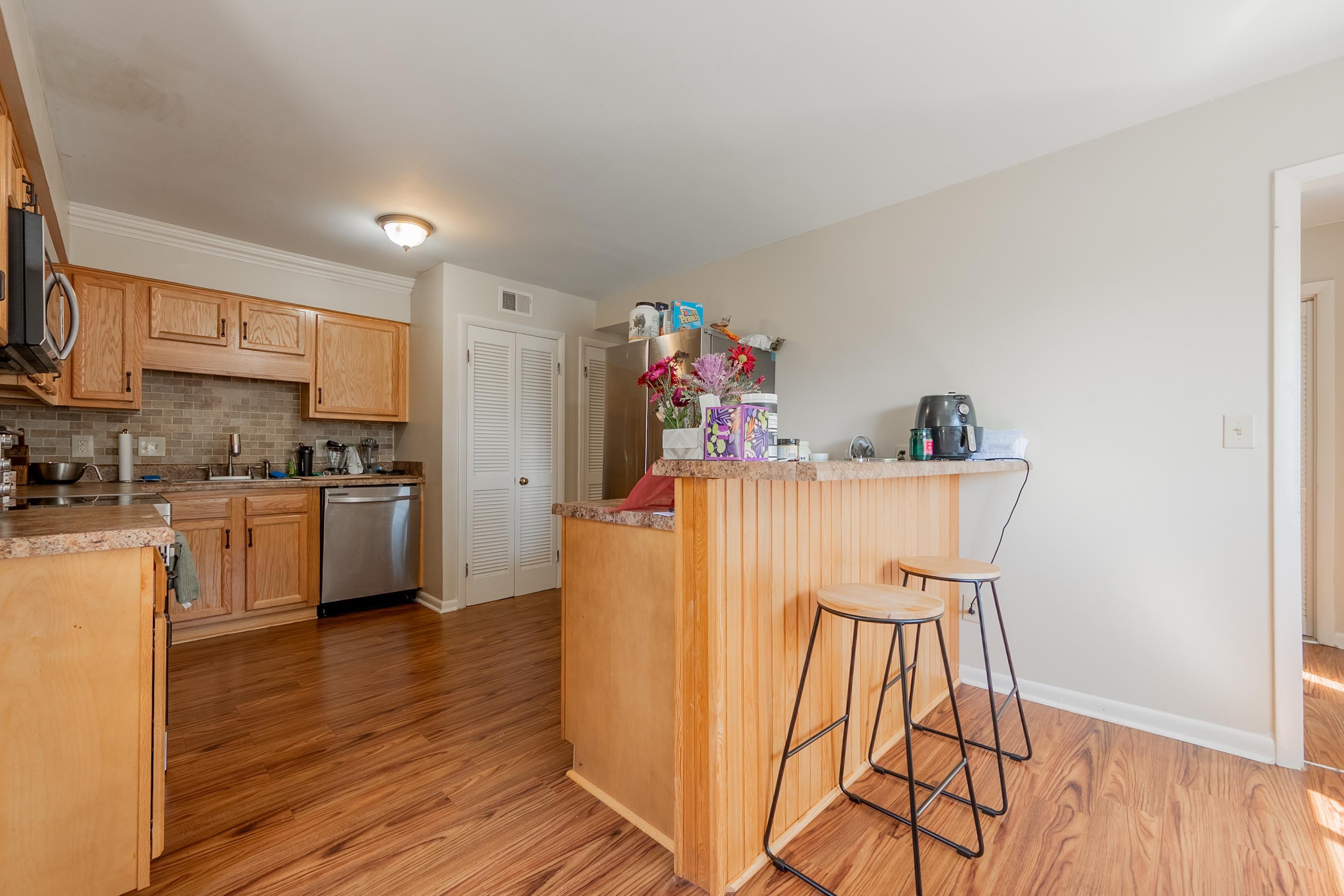 1730 Donlee Drive 1730