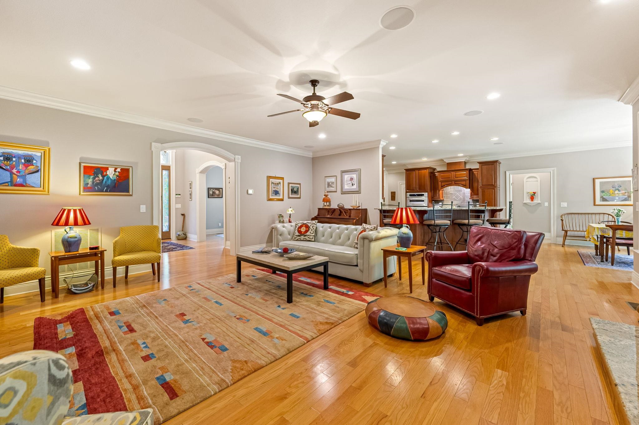 1250 Treetop Ridge Rd Road