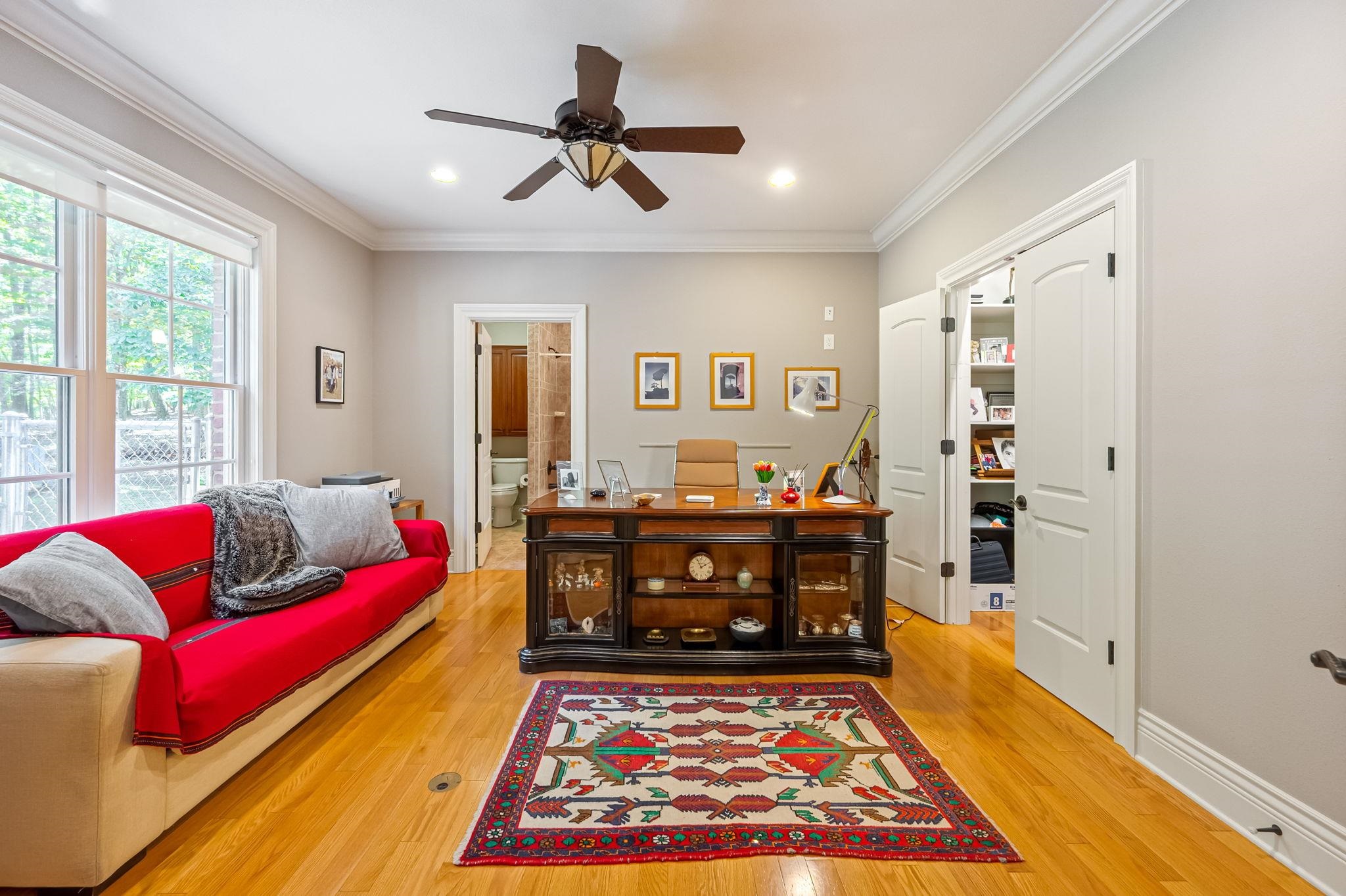 1250 Treetop Ridge Rd Road