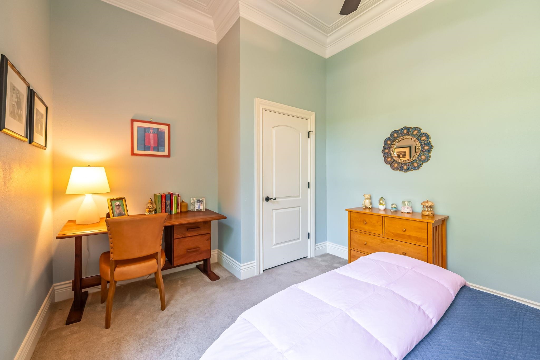 1250 Treetop Ridge Rd Road