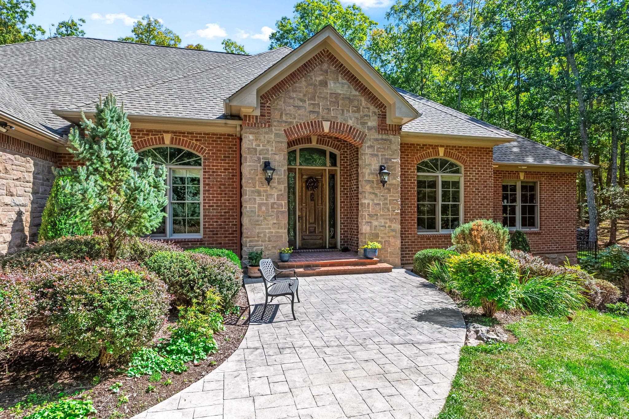 1250 Treetop Ridge Rd Road