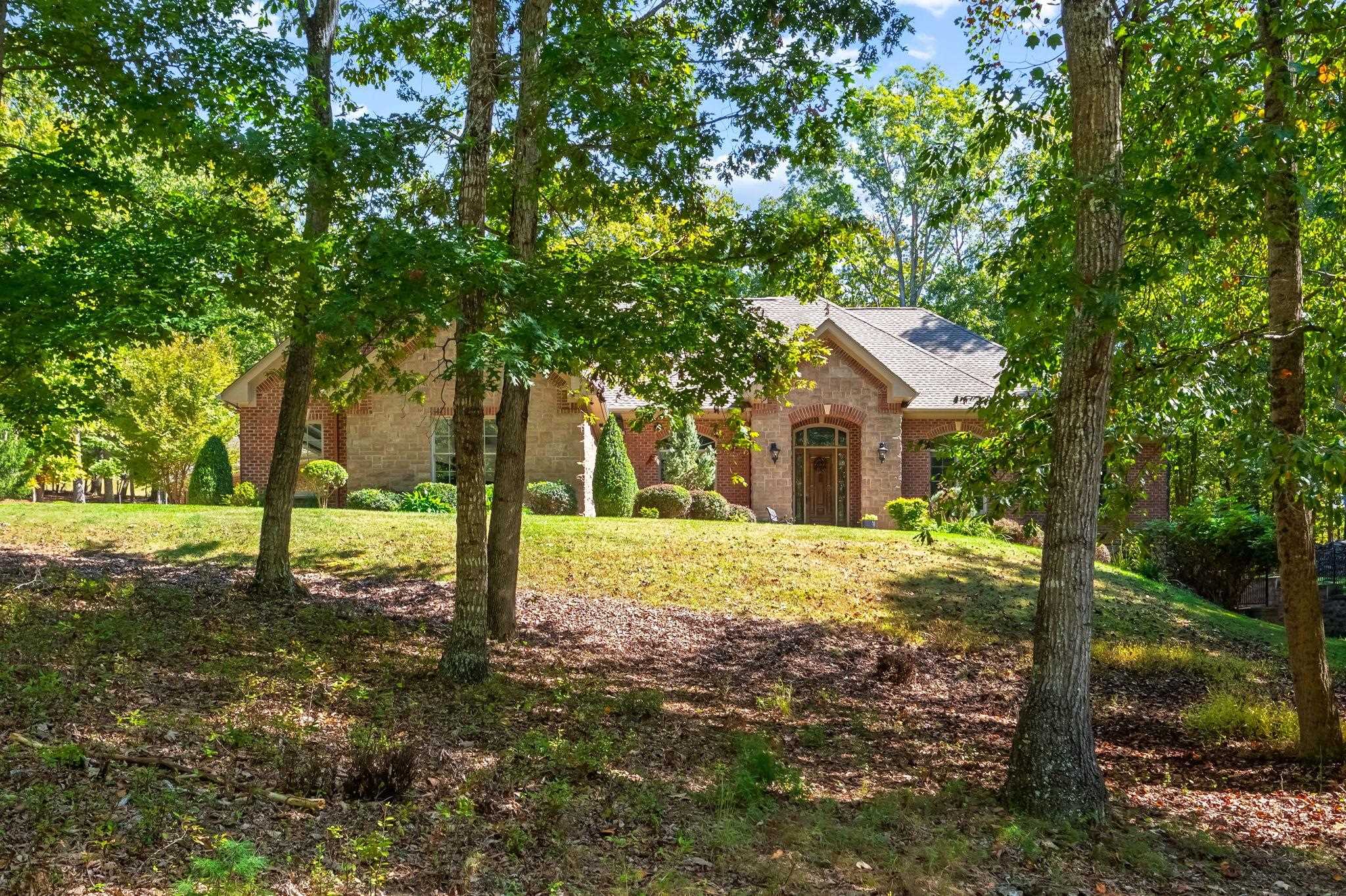 1250 Treetop Ridge Rd Road