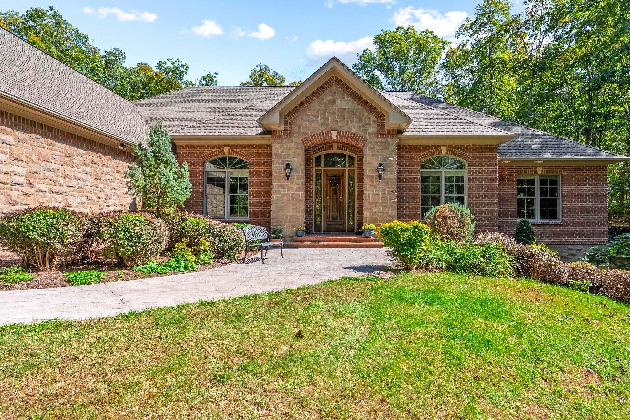 1250 Treetop Ridge Rd Road