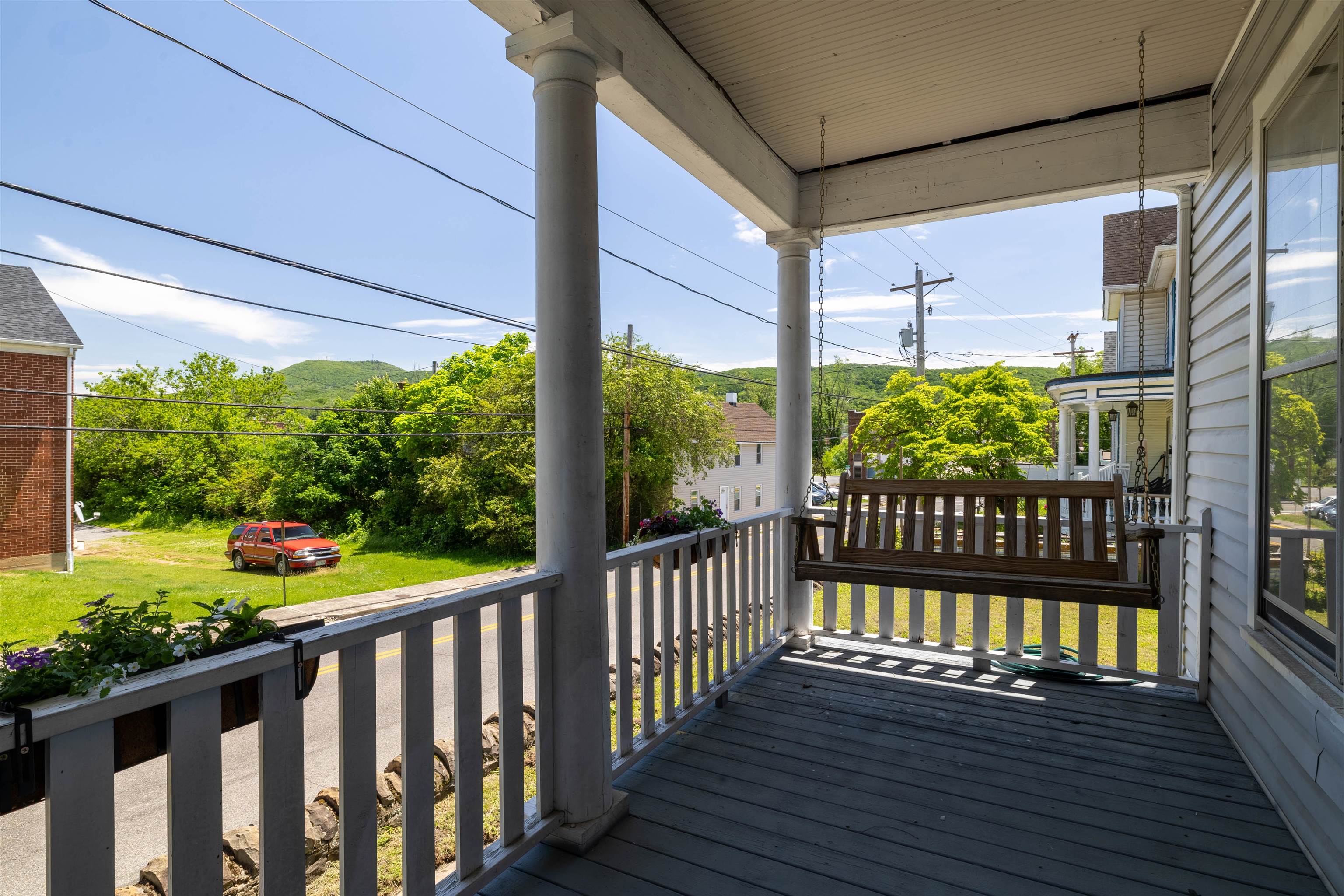 231 RANDOLPH Avenue