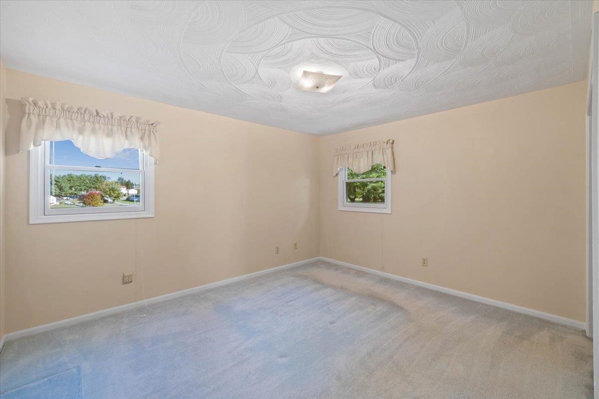 380 Walters Drive NW