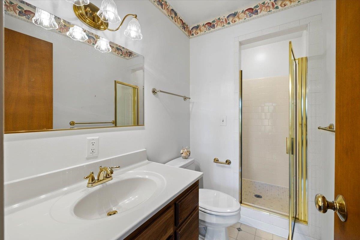 380 Walters Drive NW