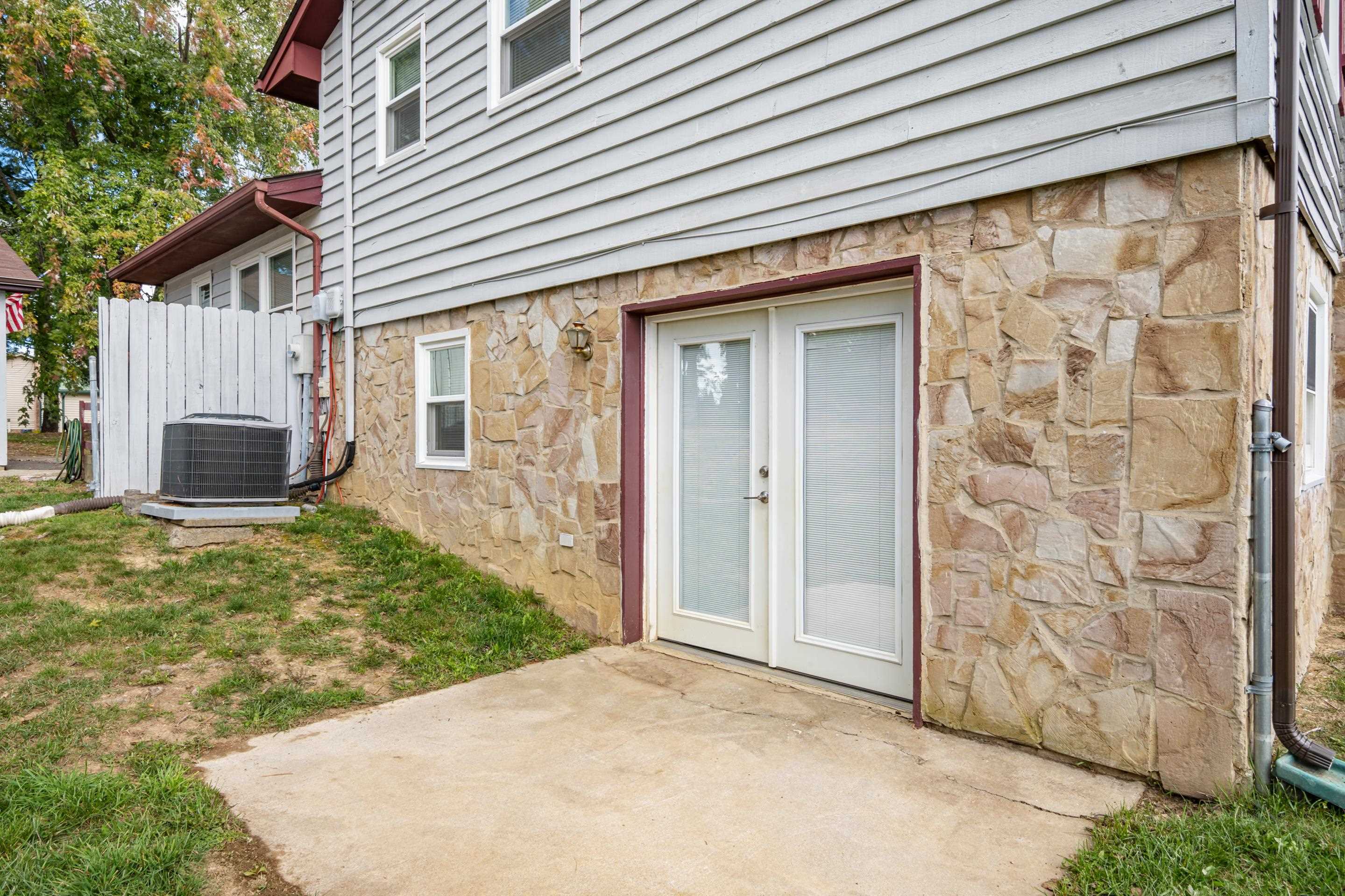 520 HEMLOCK Street
