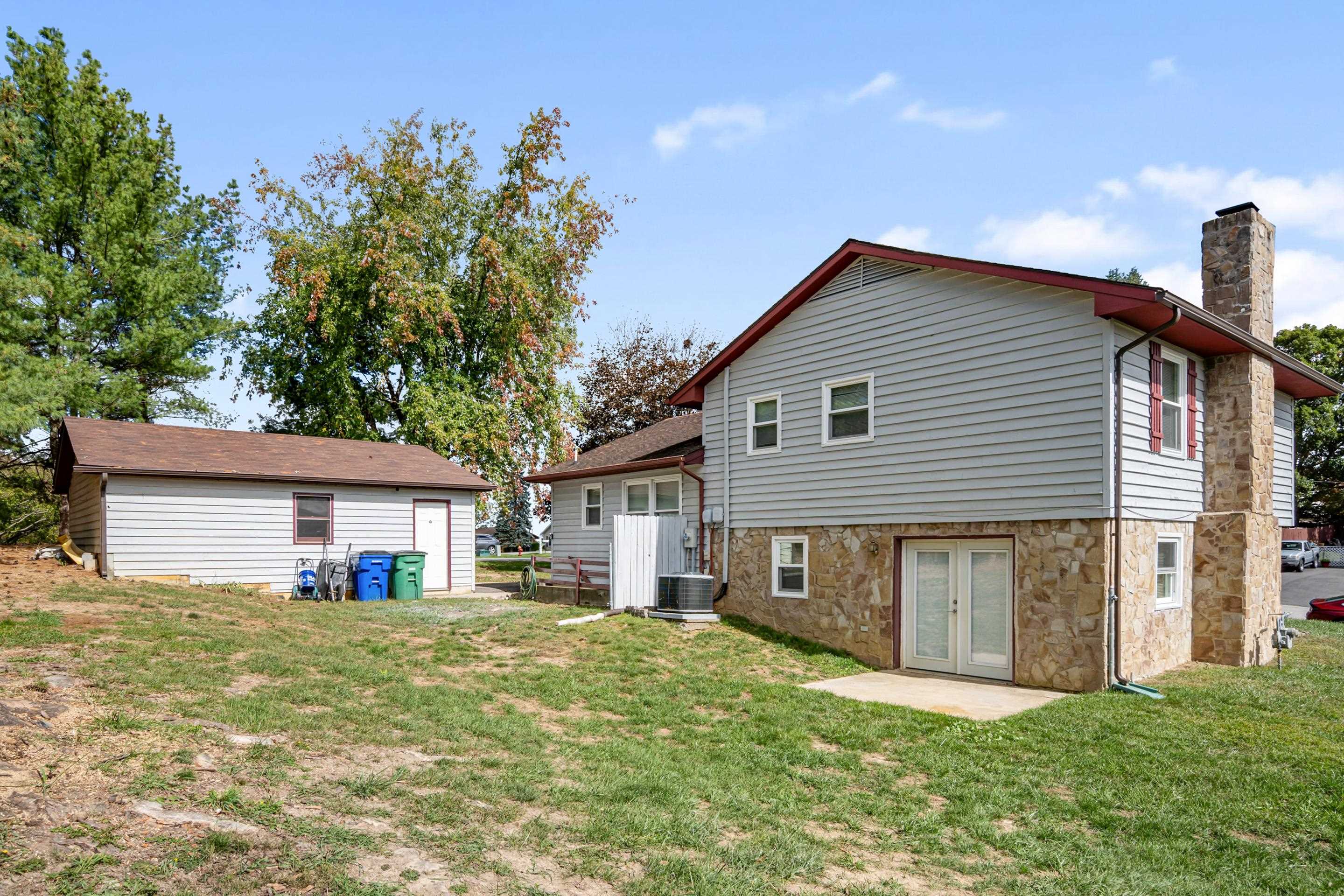 520 HEMLOCK Street