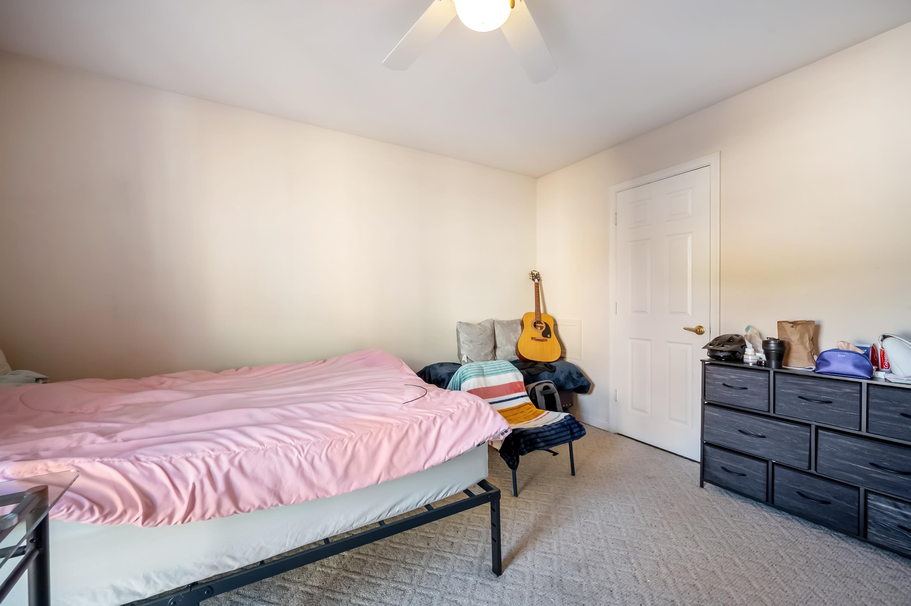 215 S KNOLLWOOD Drive 4304