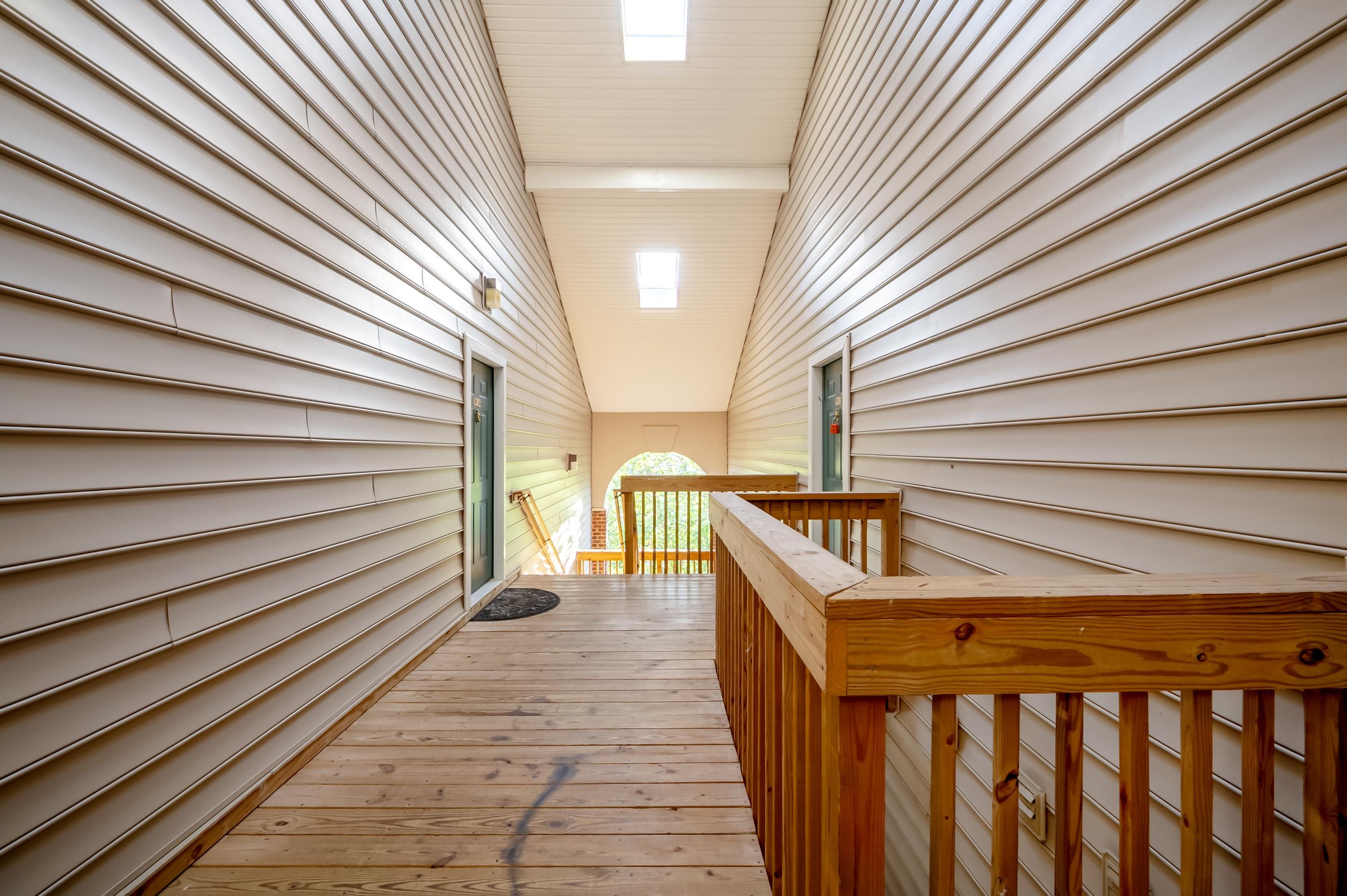 215 S KNOLLWOOD Drive 4304