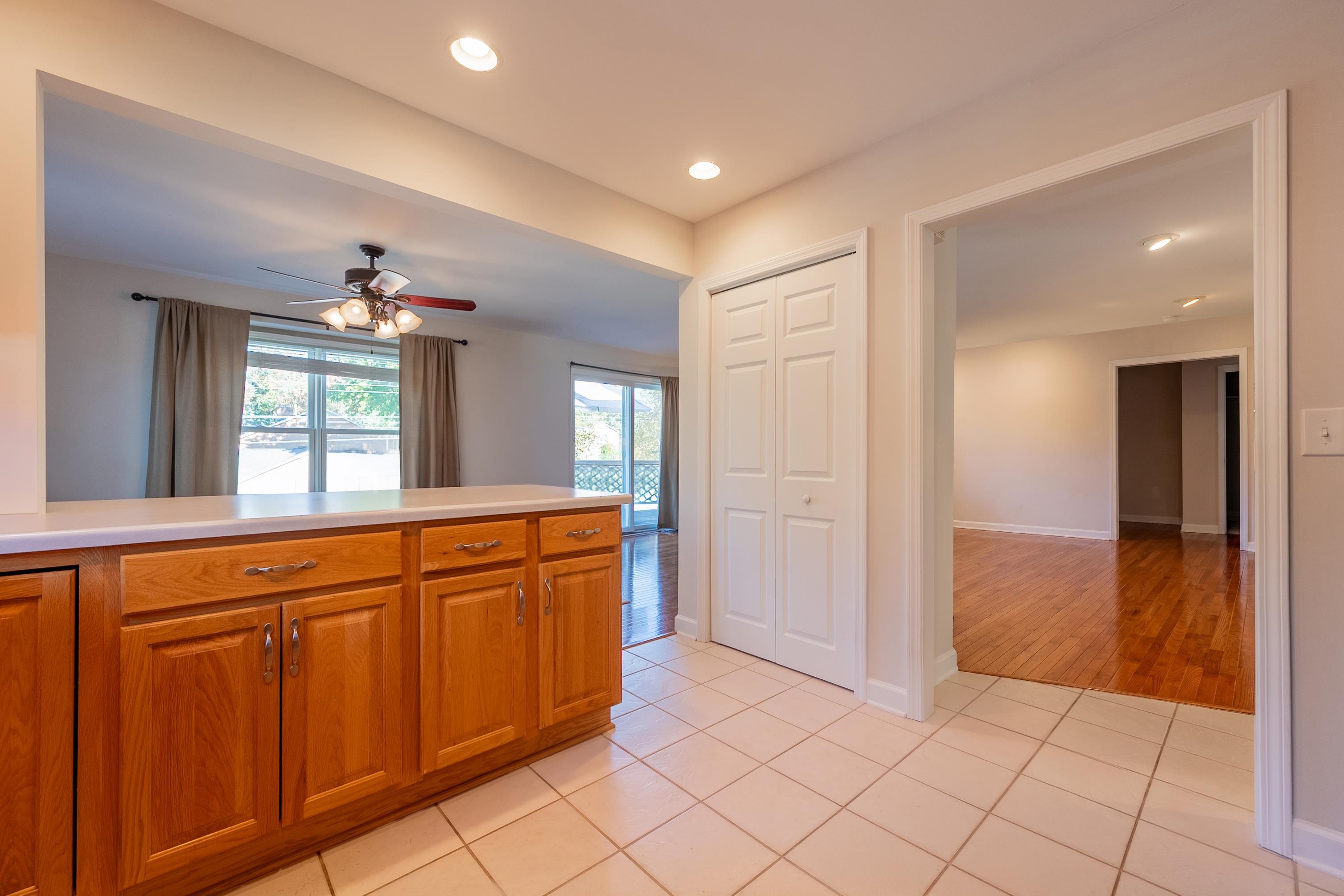 1005 Edwards Lane