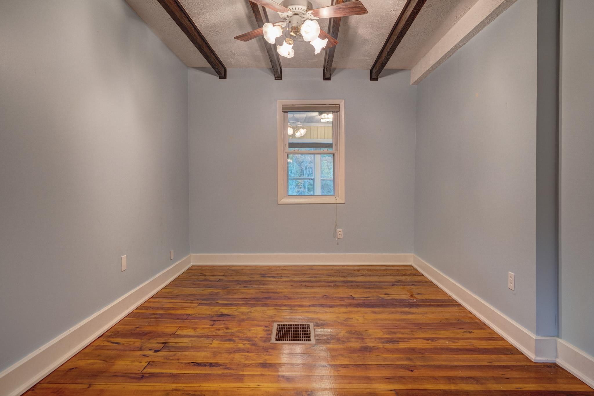 4928 Mount Tabor Road