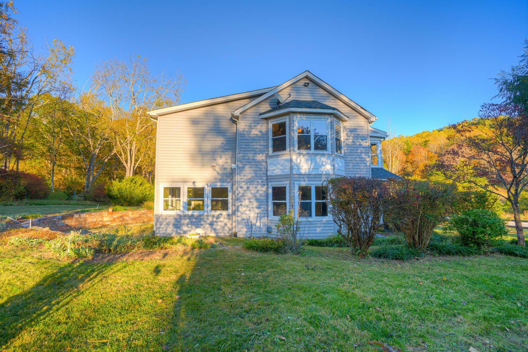 4928 Mount Tabor Road
