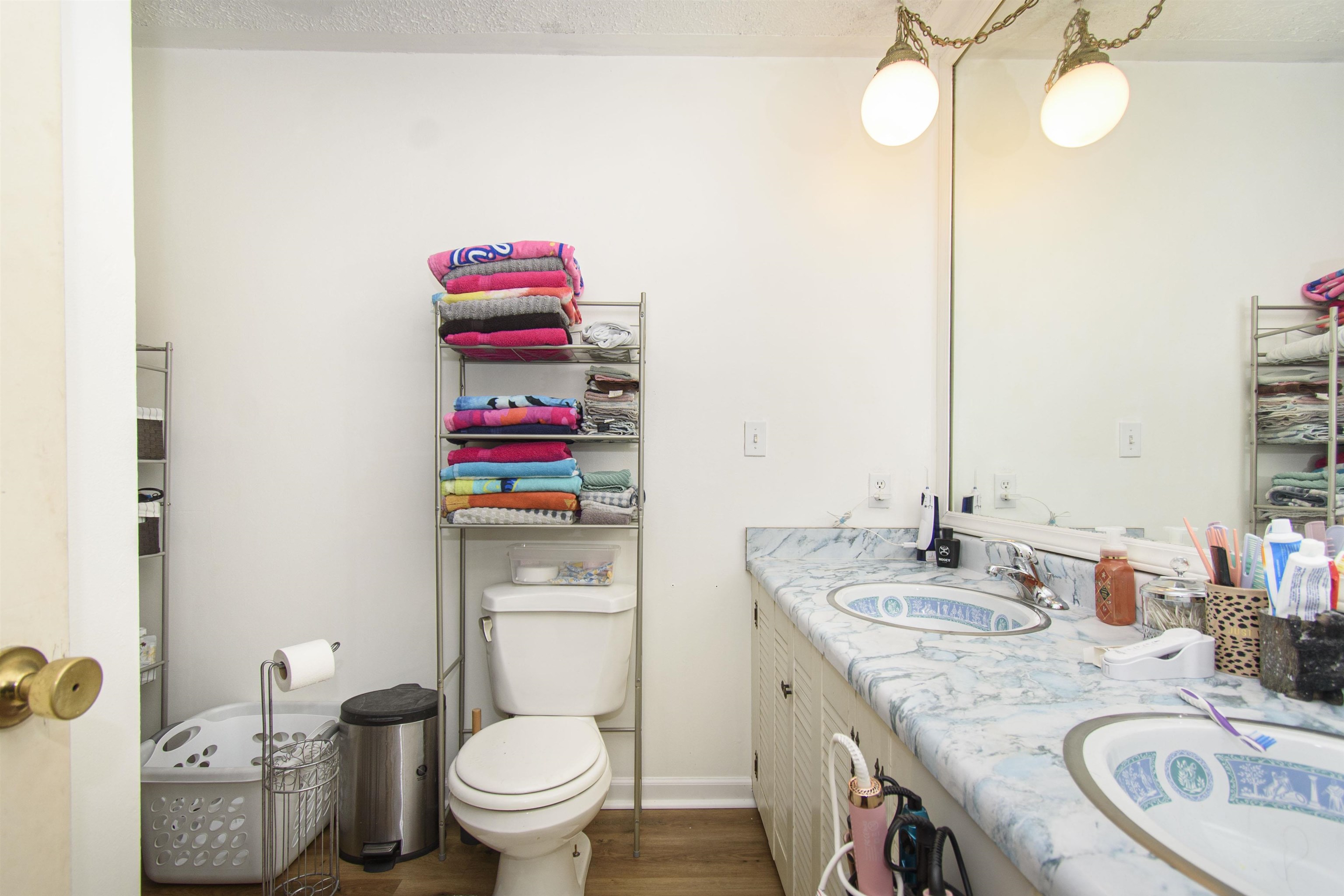 1713 Monte Vista Drive