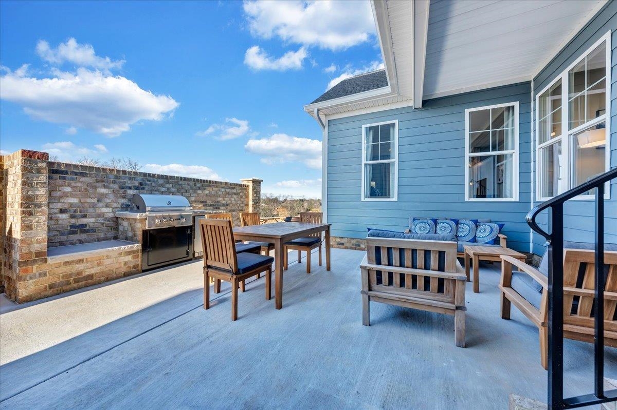 1126 Round Meadow Drive