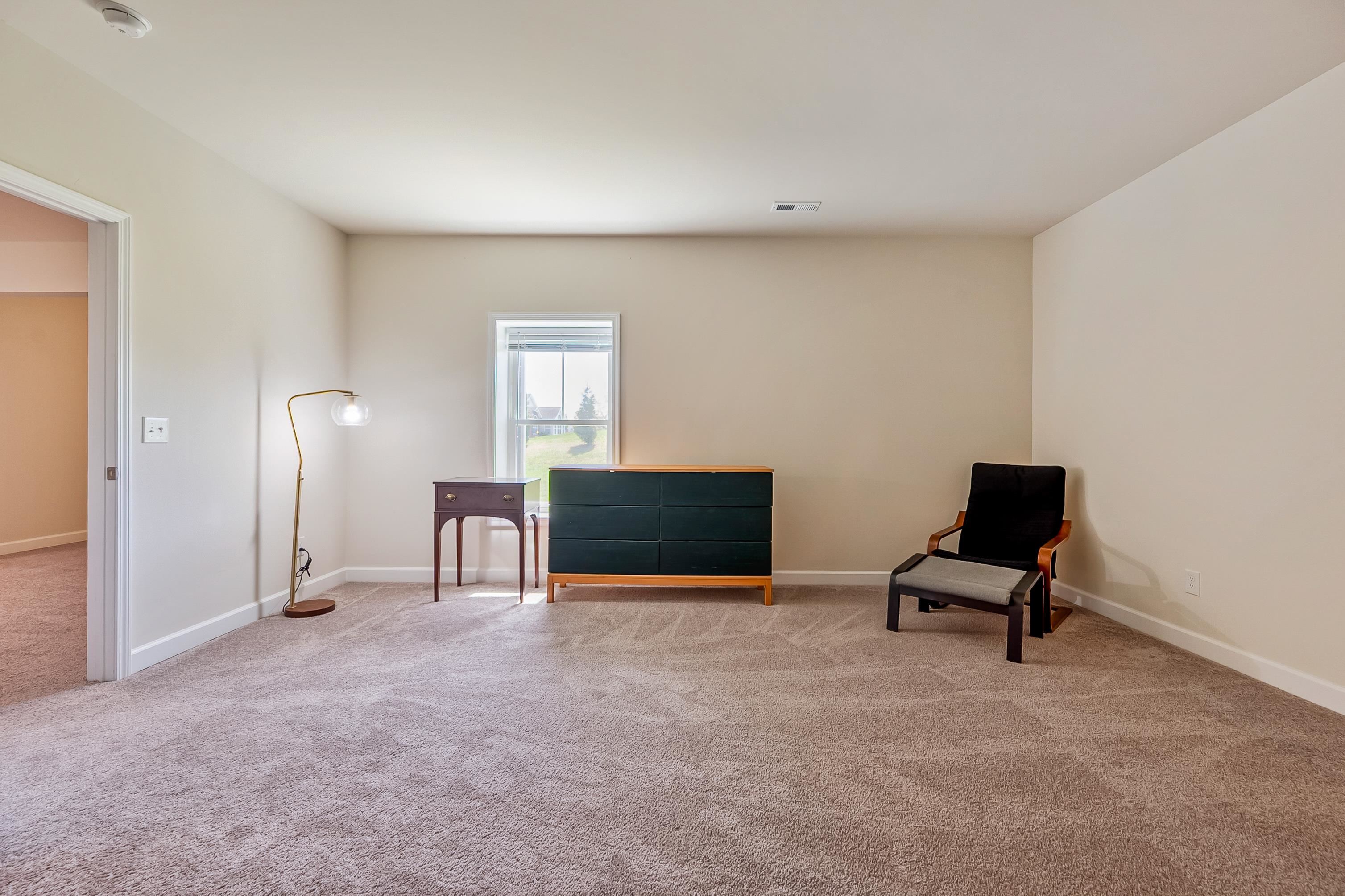 740 JEFFERSON Circle