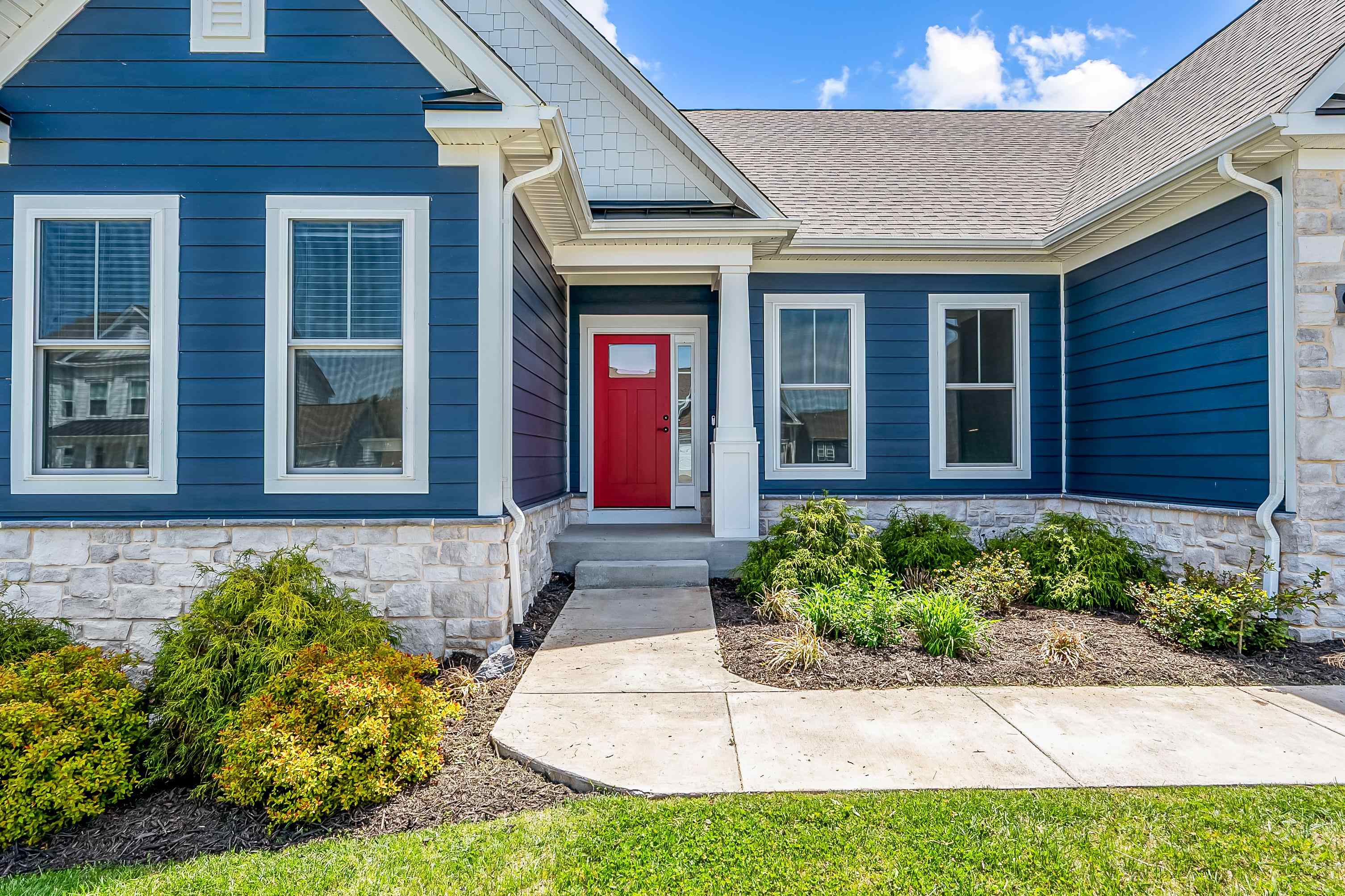 740 JEFFERSON Circle