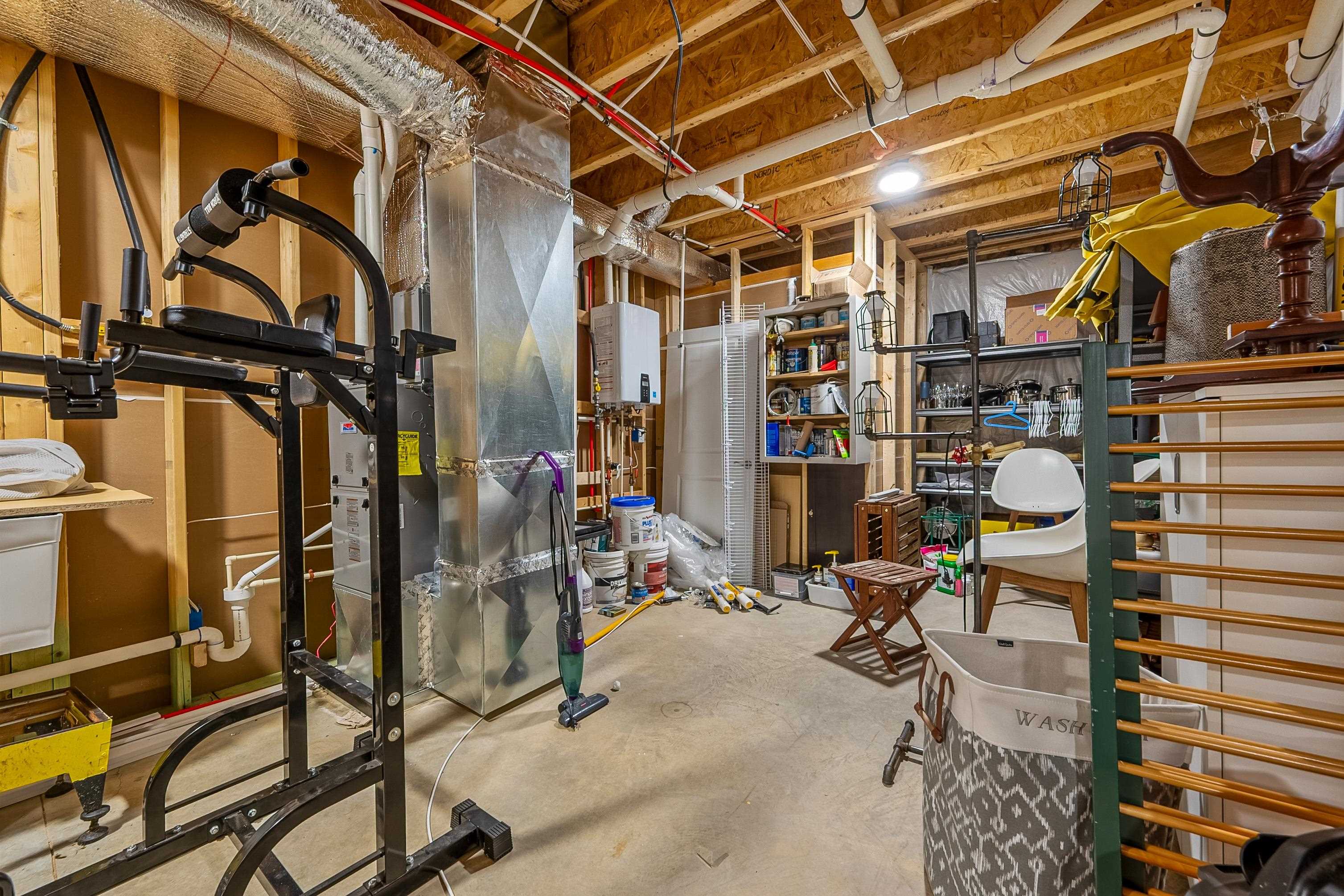 740 JEFFERSON Circle