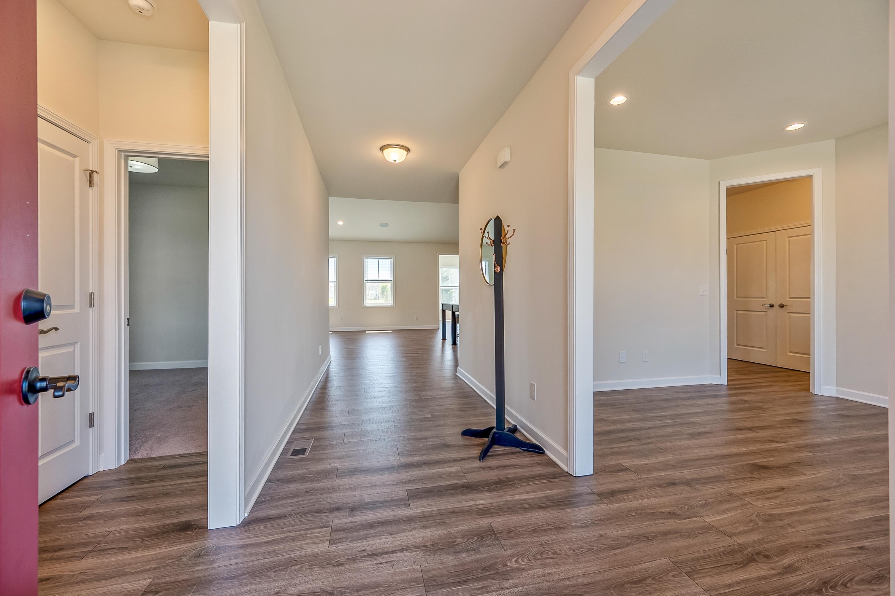 740 JEFFERSON Circle