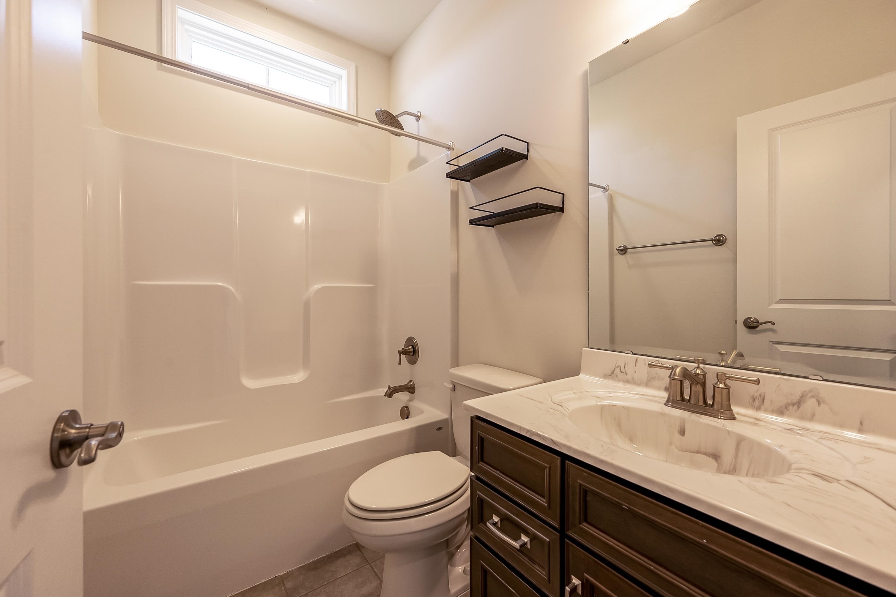 740 JEFFERSON Circle