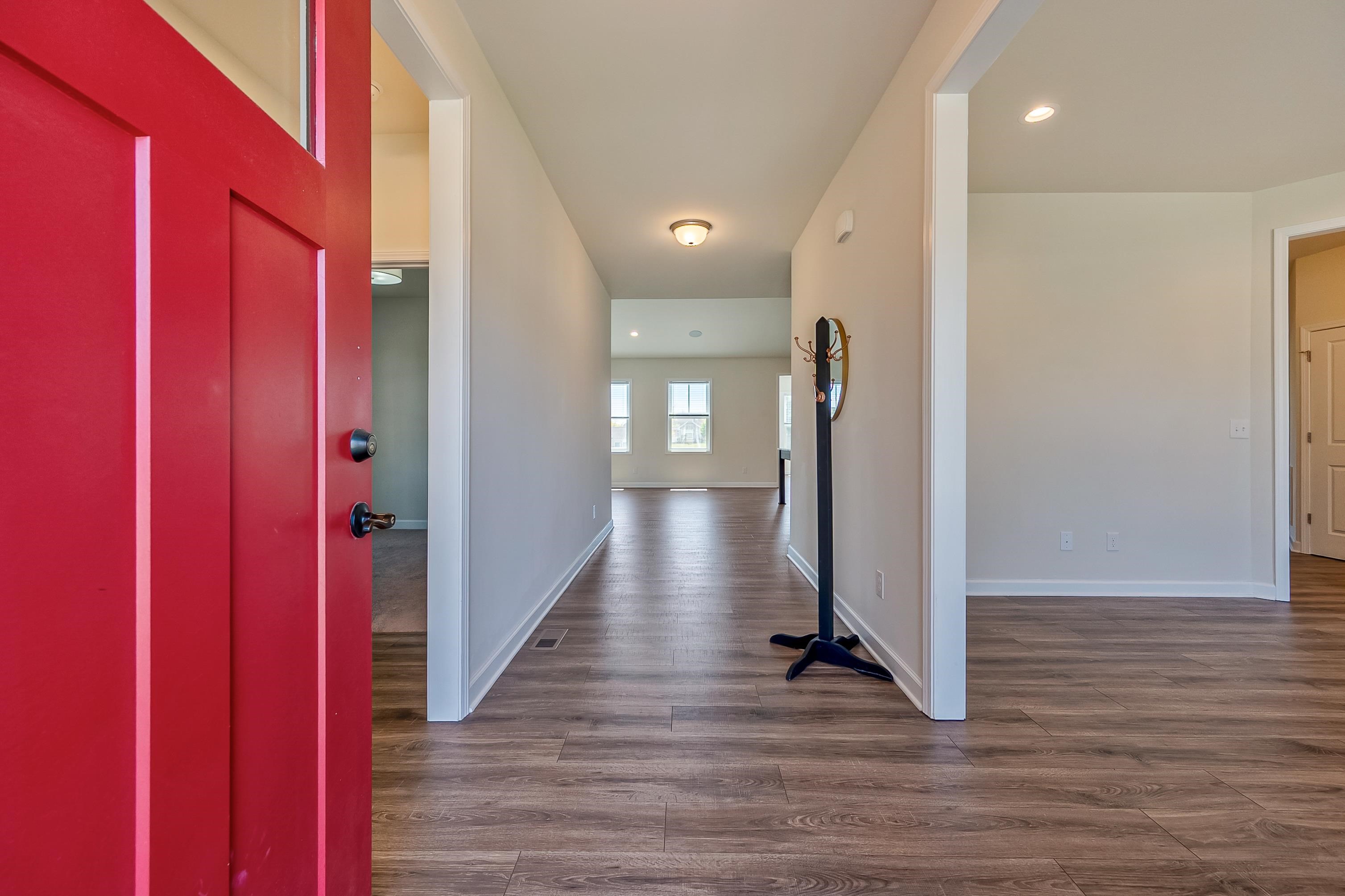 740 JEFFERSON Circle