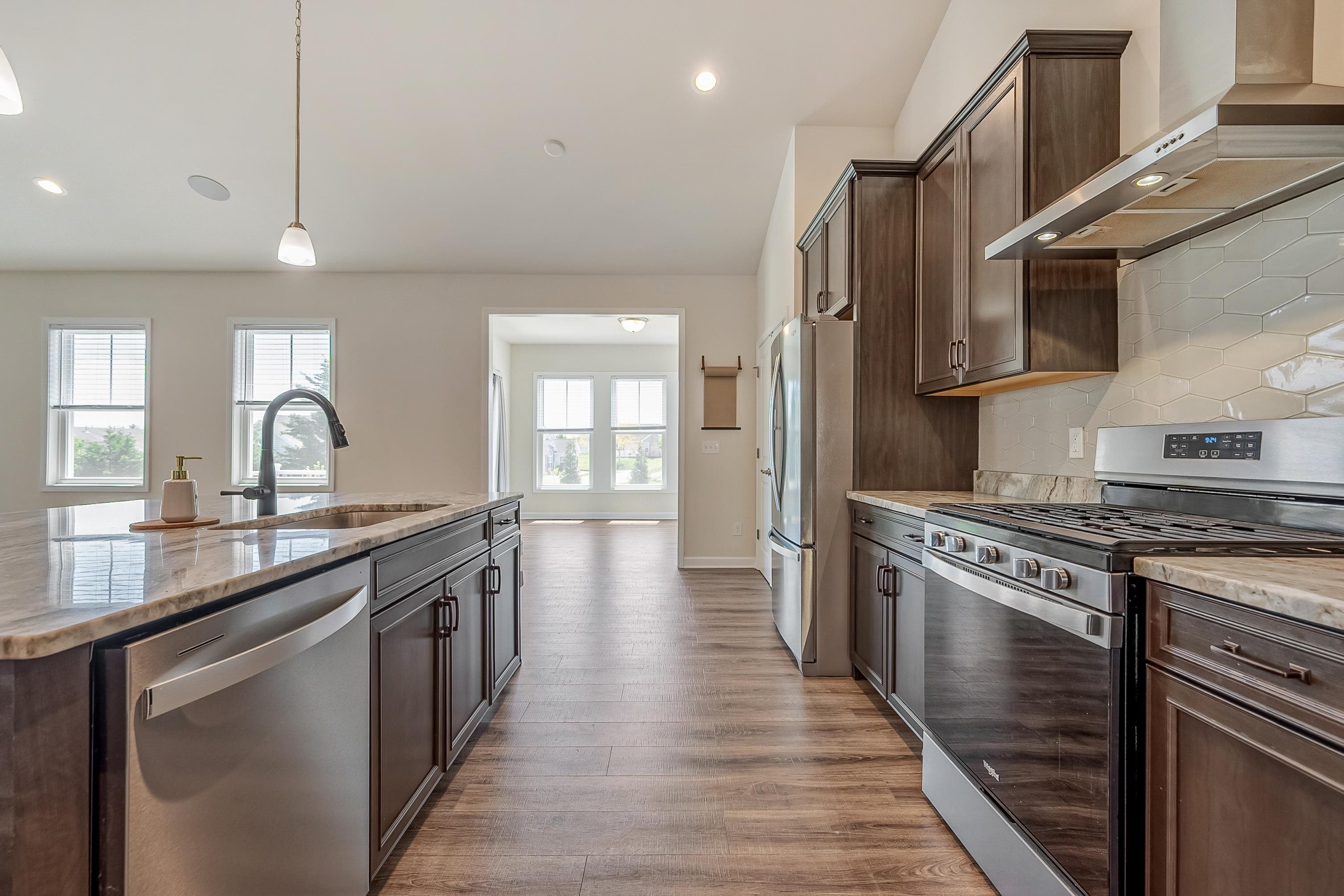 740 JEFFERSON Circle