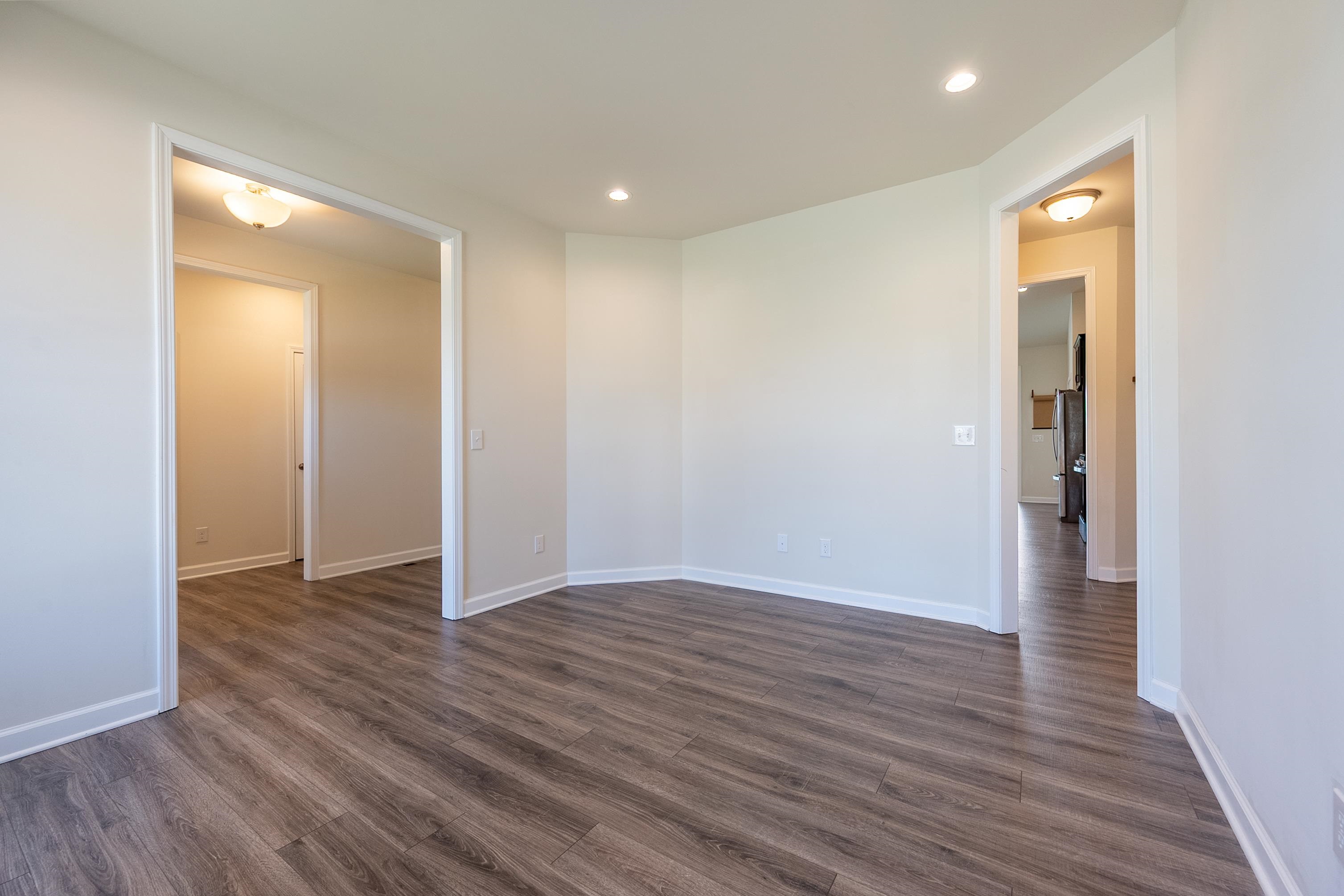 740 JEFFERSON Circle