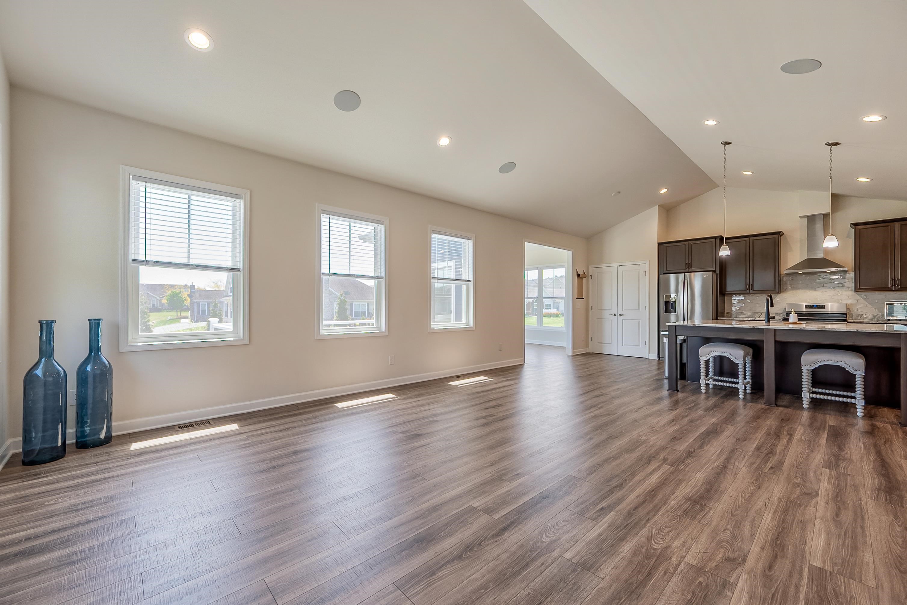 740 JEFFERSON Circle