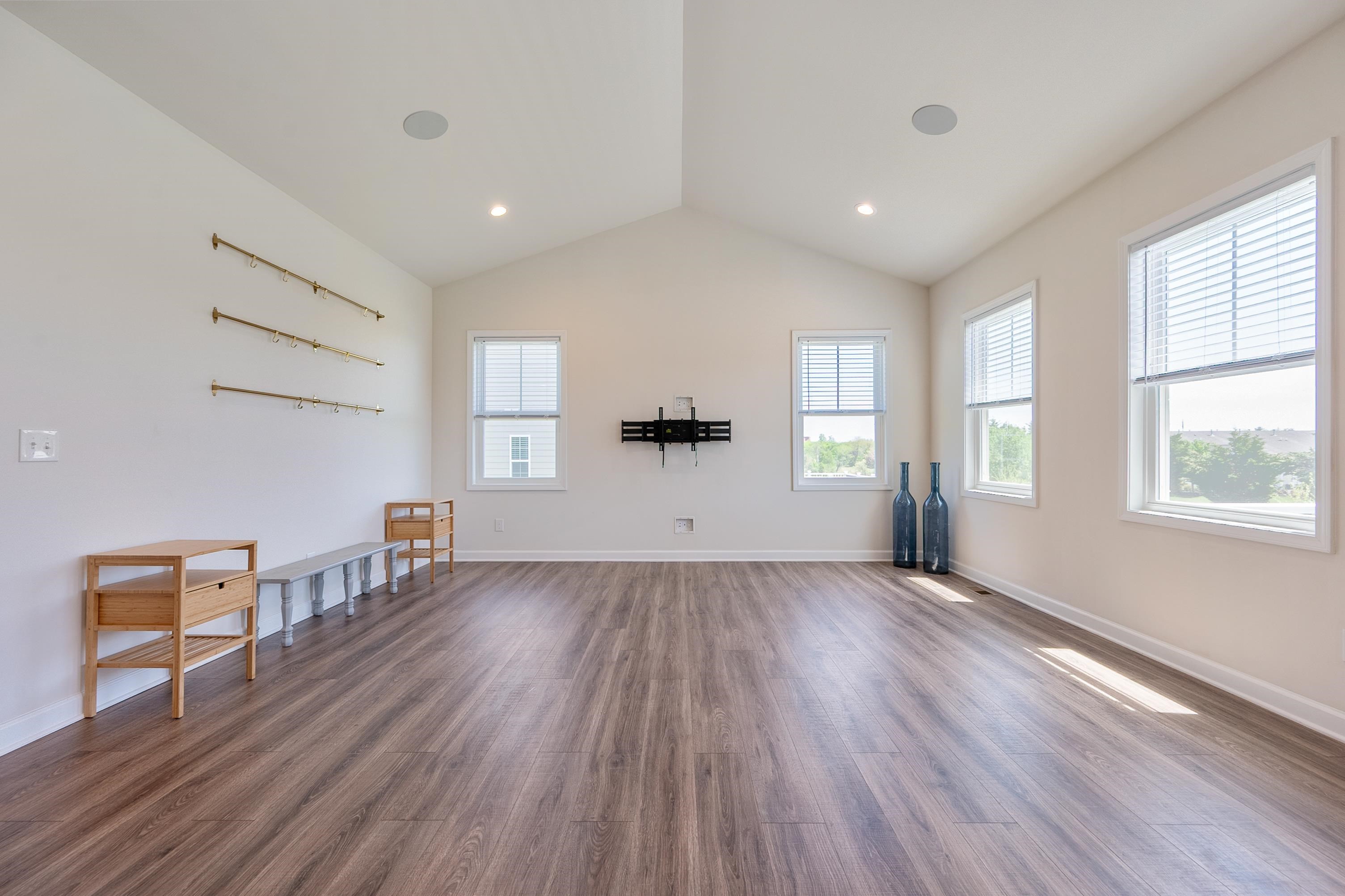 740 JEFFERSON Circle